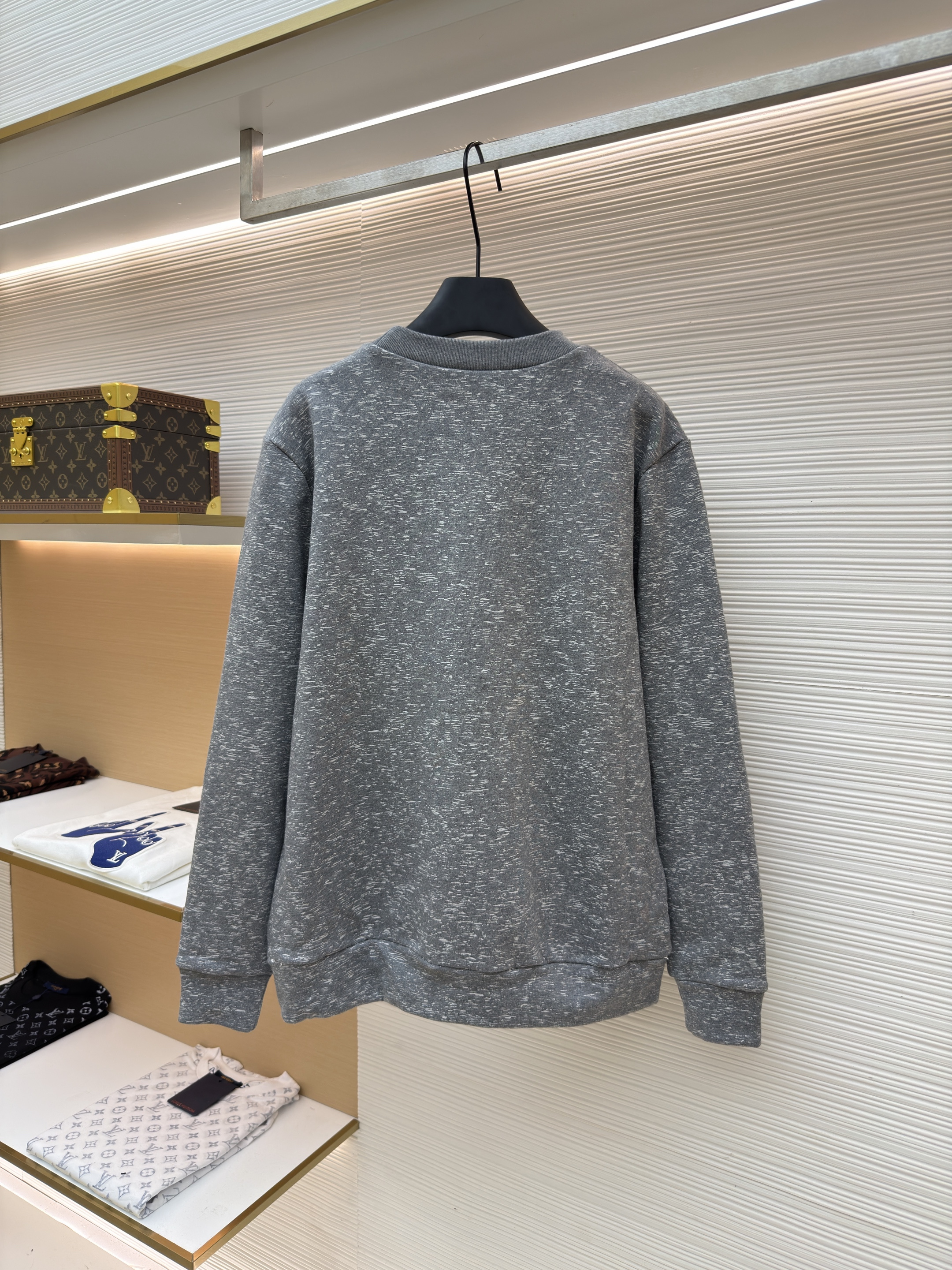 LOUIS VUITTON 路易威登 全幅反光印花圆领卫衣 长袖 外套 秋冬 灰色 B0