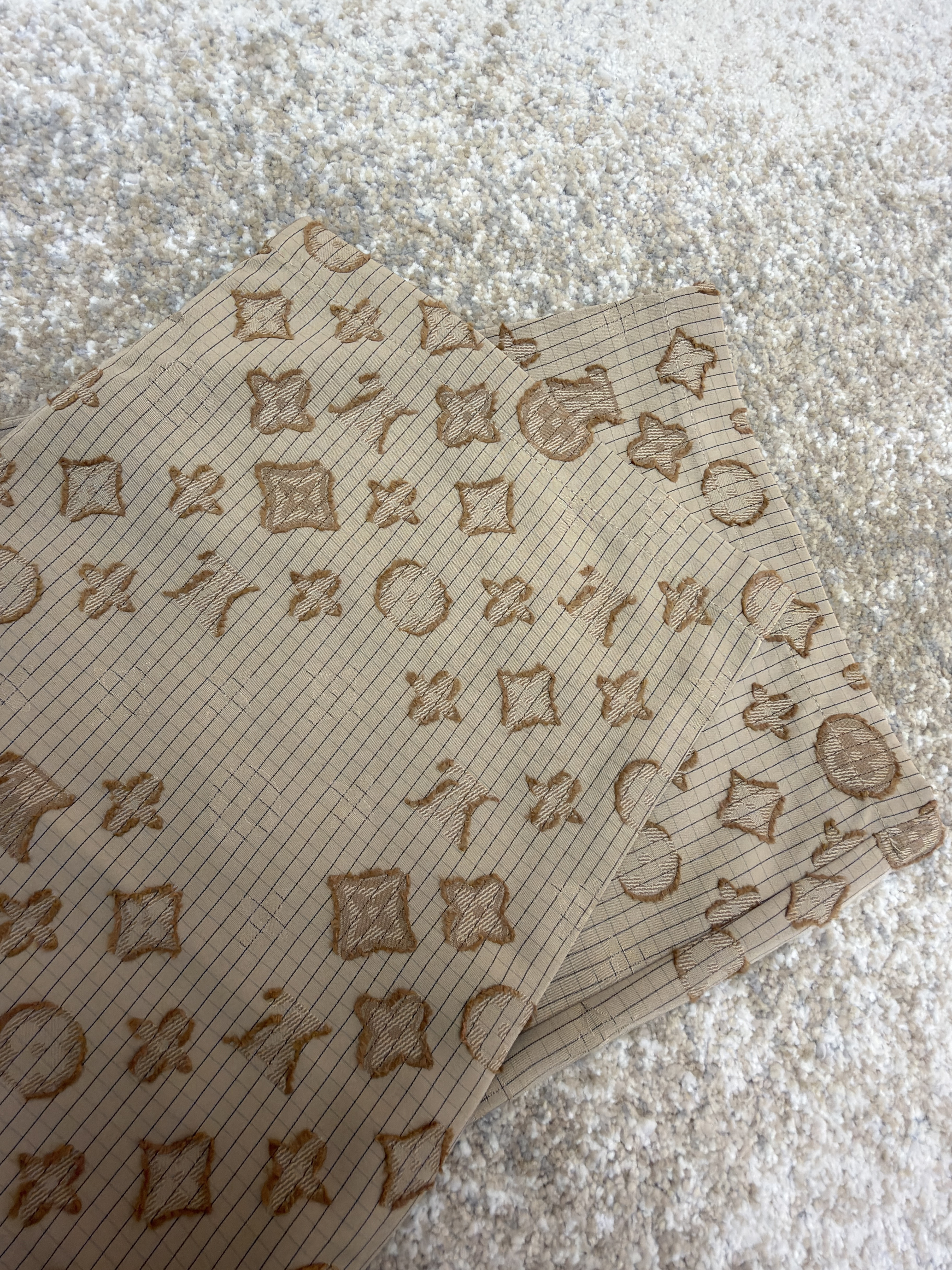 LOUIS VUITTON  路易威登 LV 满印刺绣长裤 休闲裤 裤子 卡其色 B0