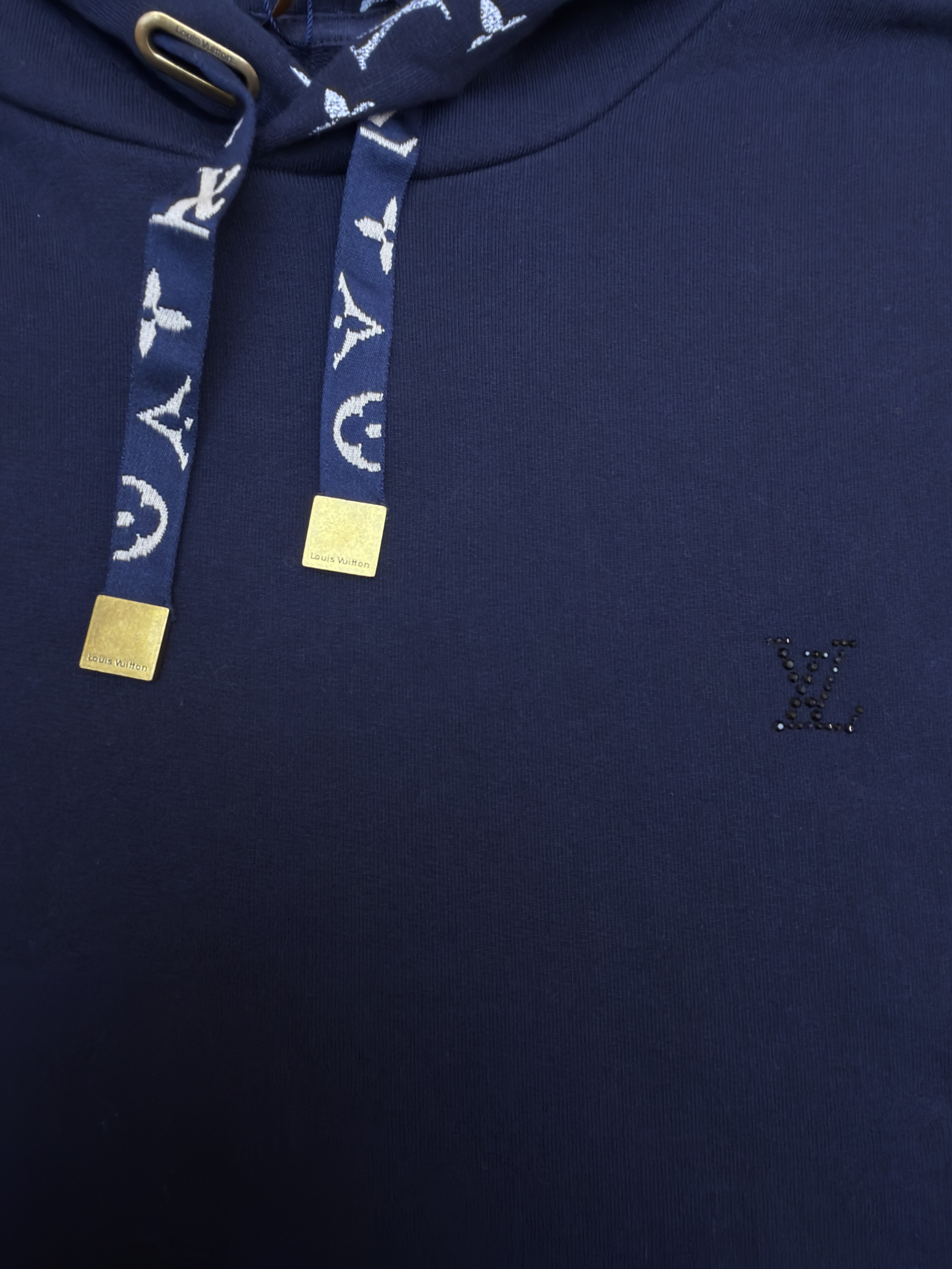 LOUIS VUITTON 路易威登 小标logo套头连帽卫衣 连帽衫 外套 秋冬 藏蓝色 白色 B0