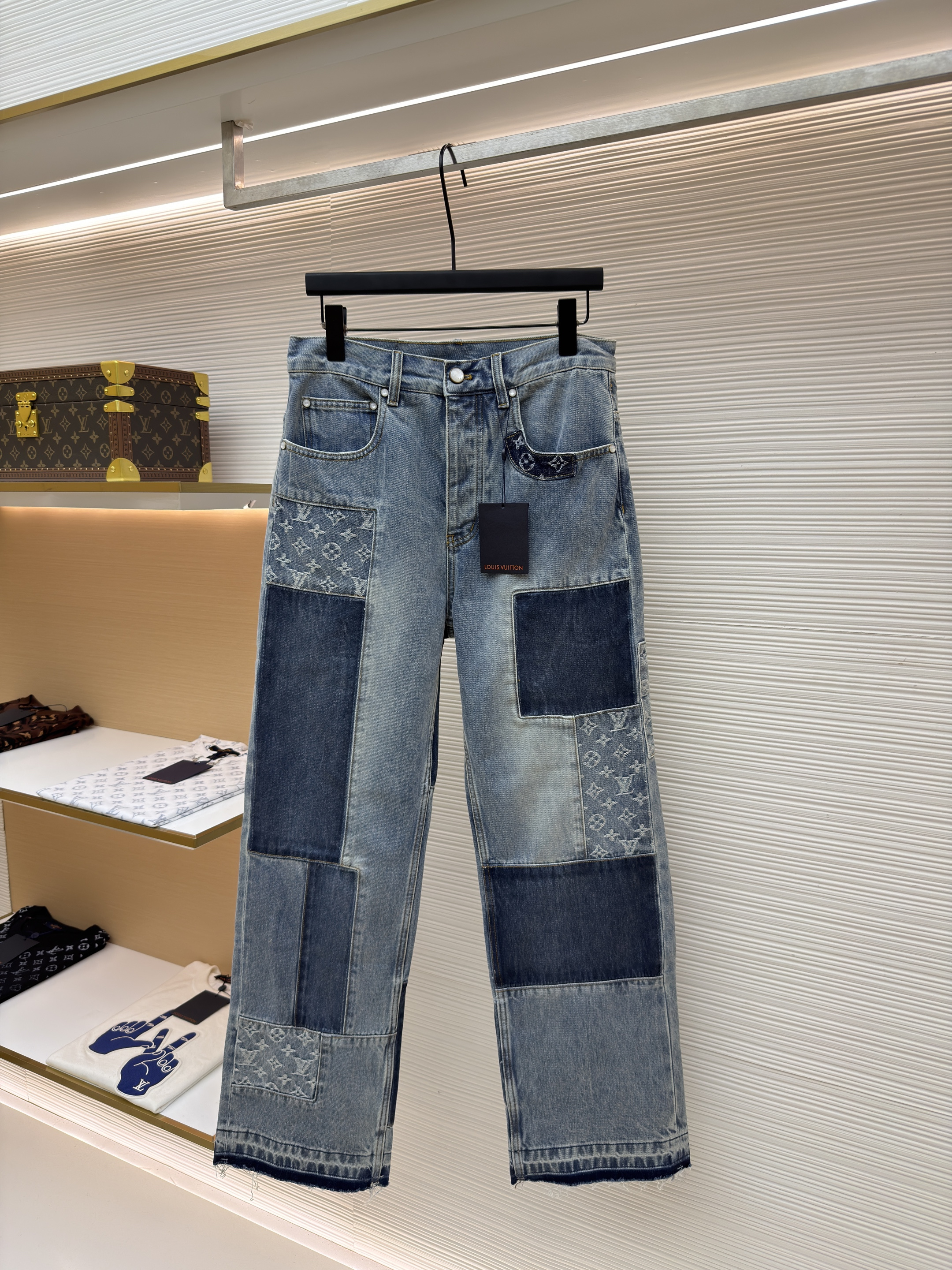 LOUIS VUITTON  路易威登 LV 字母提花补丁滑板牛仔裤 裤子 长裤 蓝色 C0