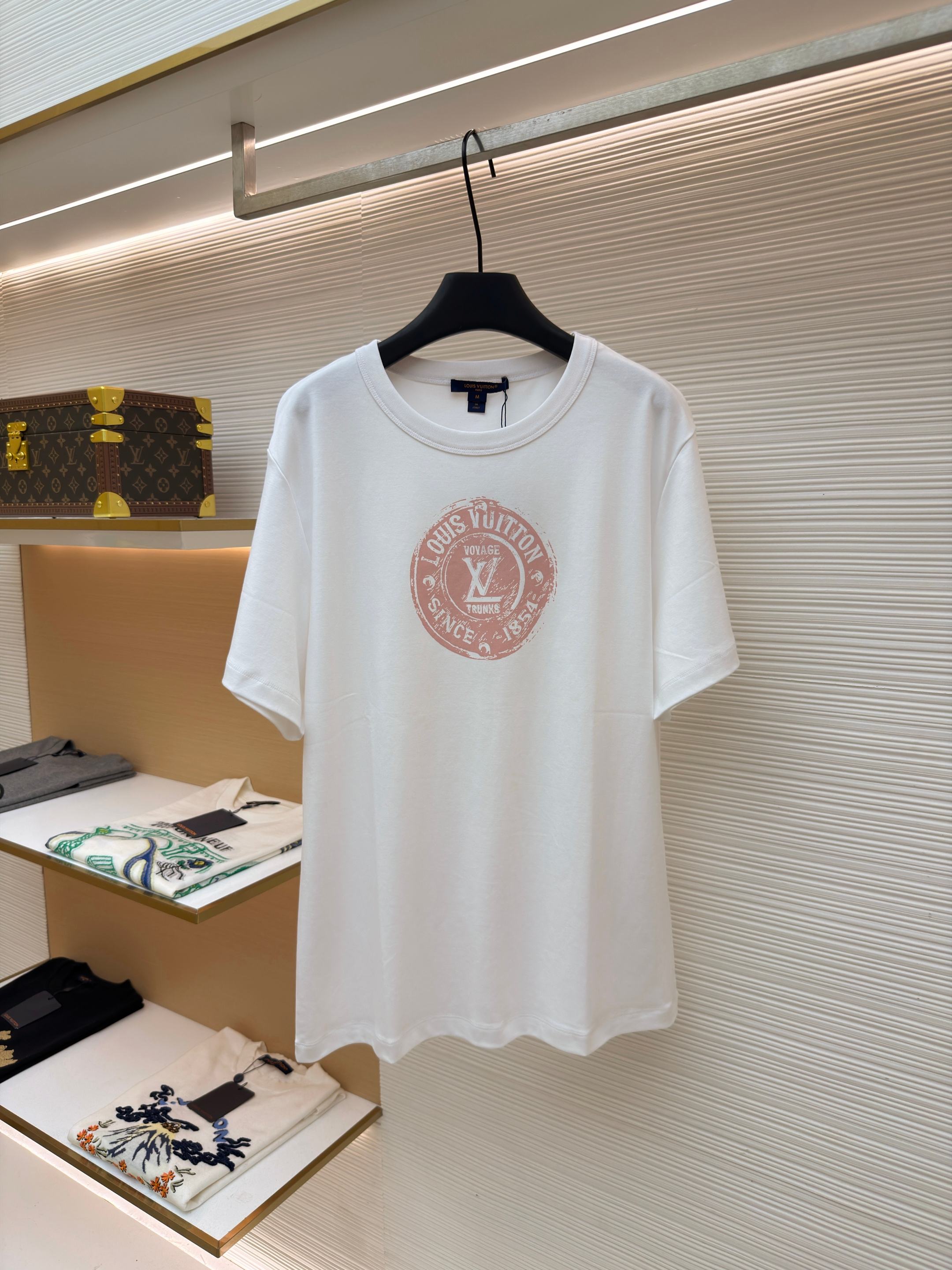LOUIS VUITTON 路易威登 LV 印章圆领短袖 T恤 夏季 白色 A0
