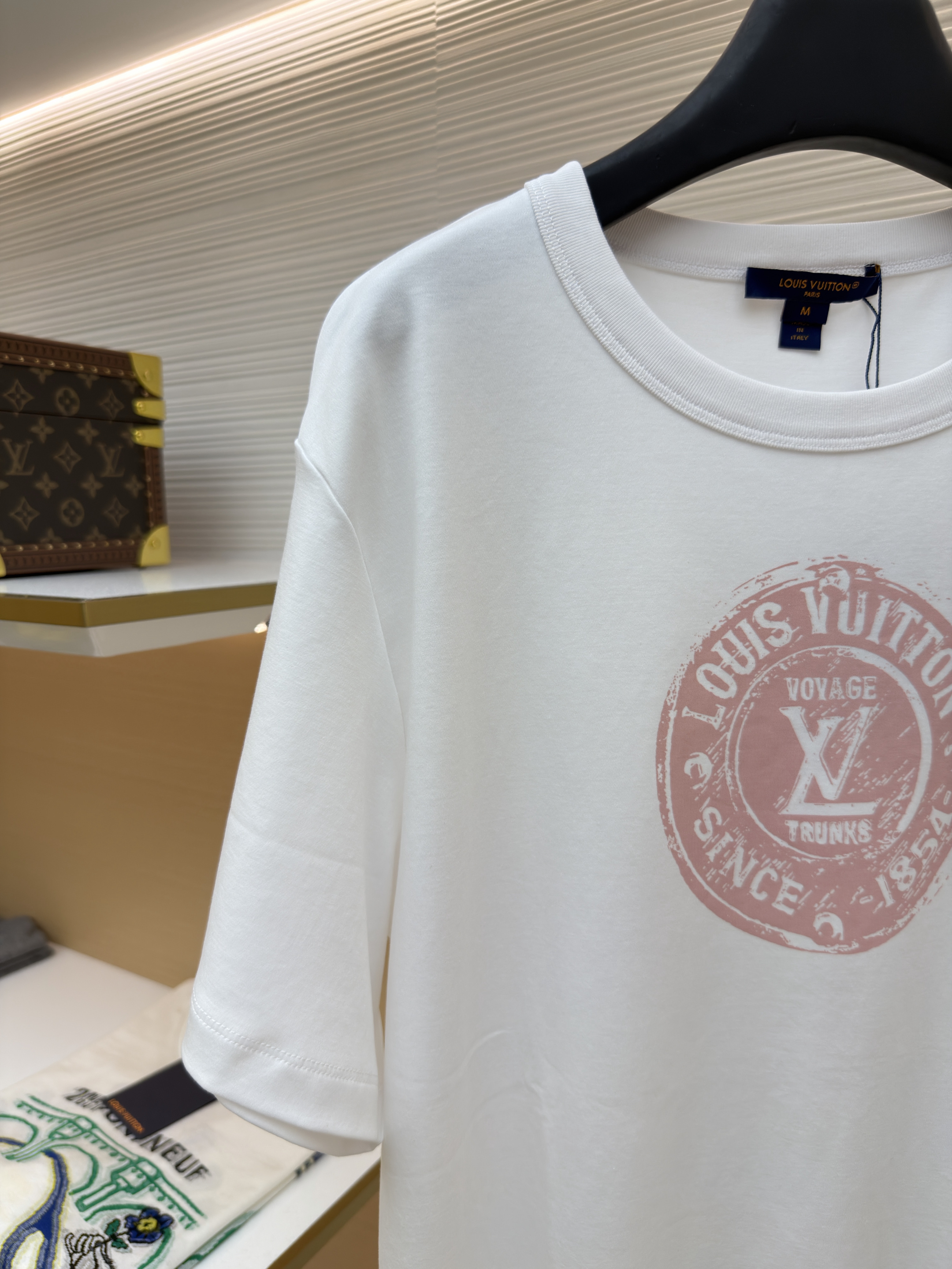 LOUIS VUITTON 路易威登 LV 印章圆领短袖 T恤 夏季 白色 A0