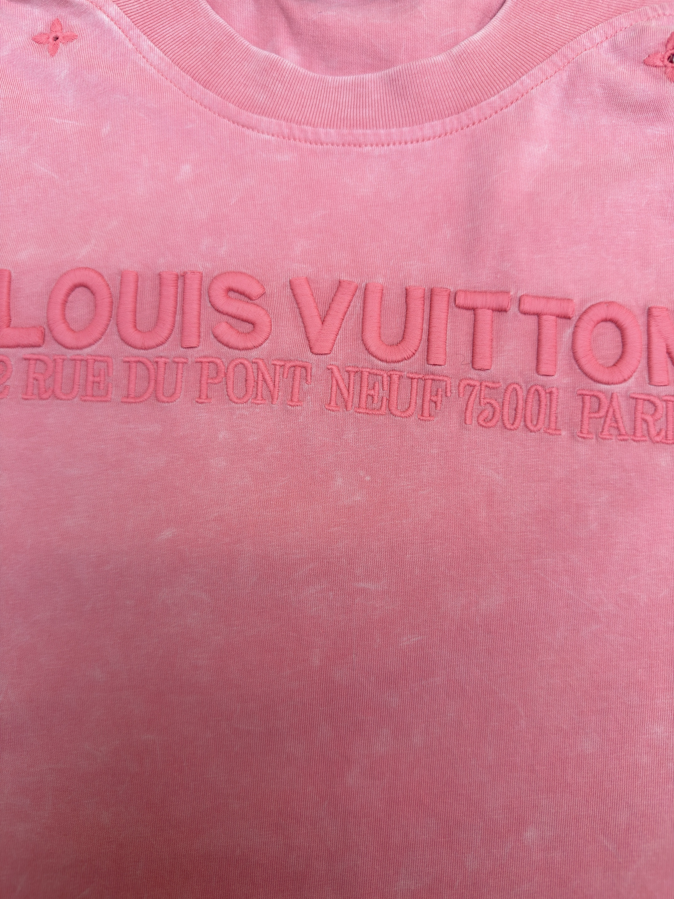 LOUIS VUITTON 路易威登 LV 水洗刺绣圆领短袖 T恤 夏季 粉色 A2