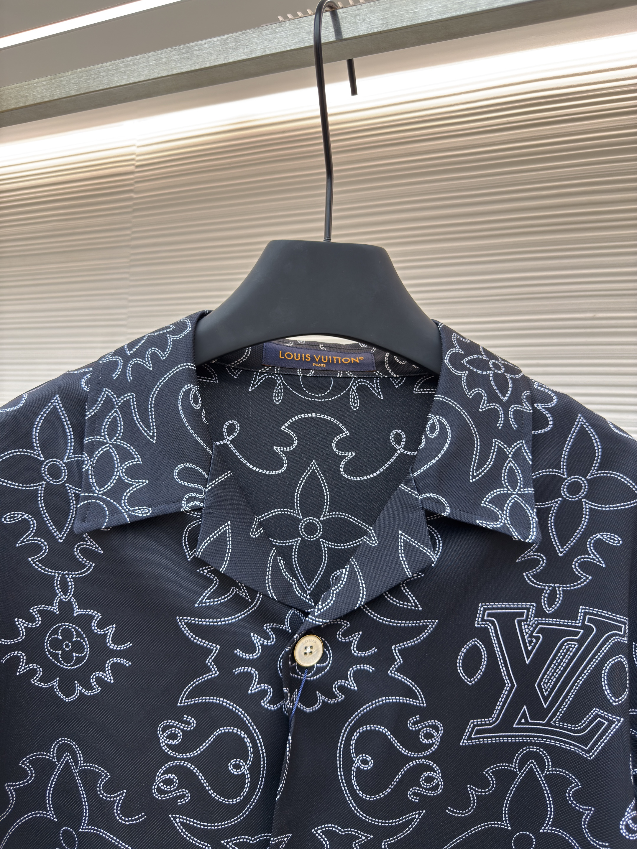 LOUIS VUITTON 路易威登 LV 线条双面印花短袖衬衫 外套 夏季 B0