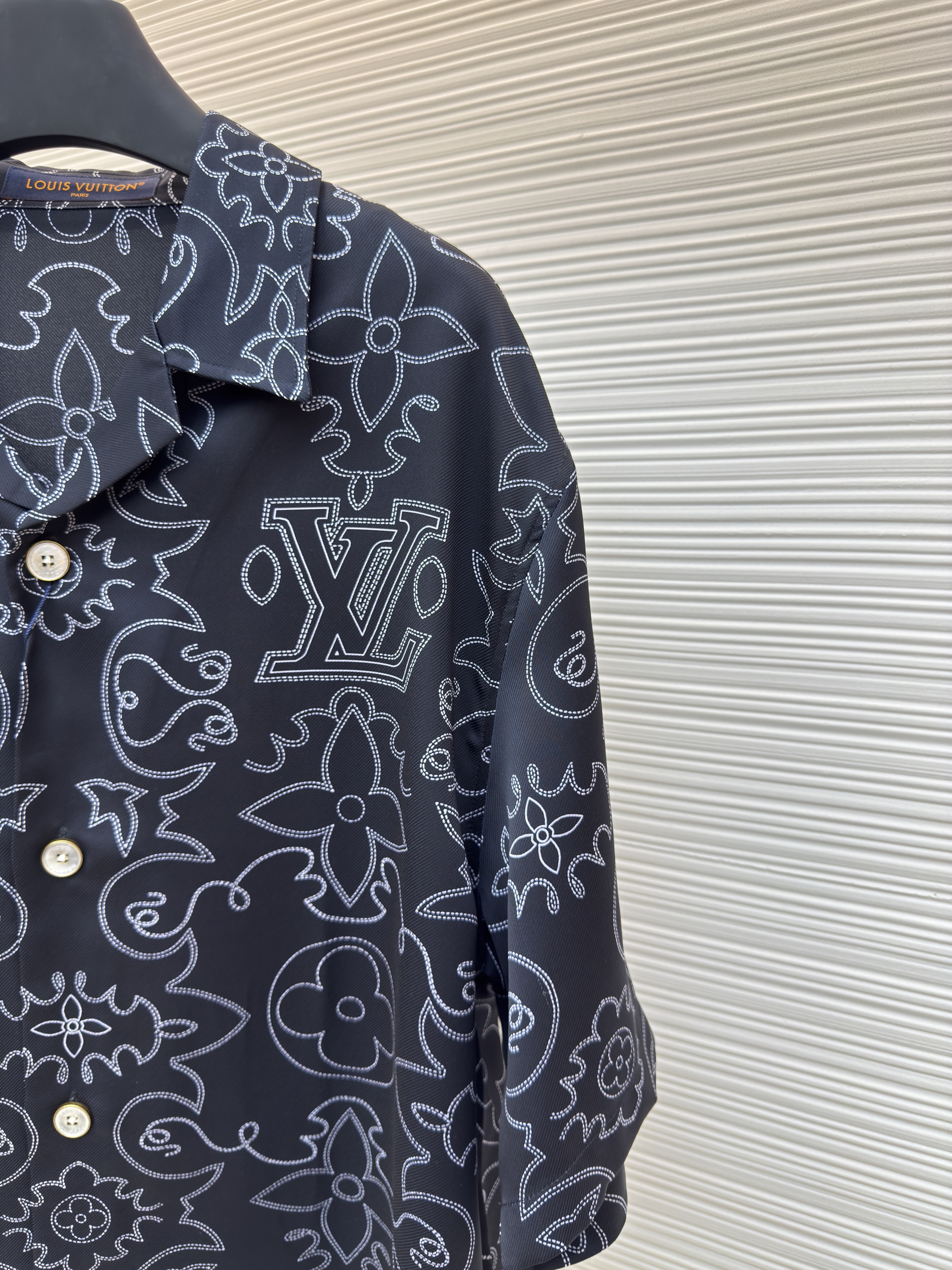 LOUIS VUITTON 路易威登 LV 线条双面印花短袖衬衫 外套 夏季 B0