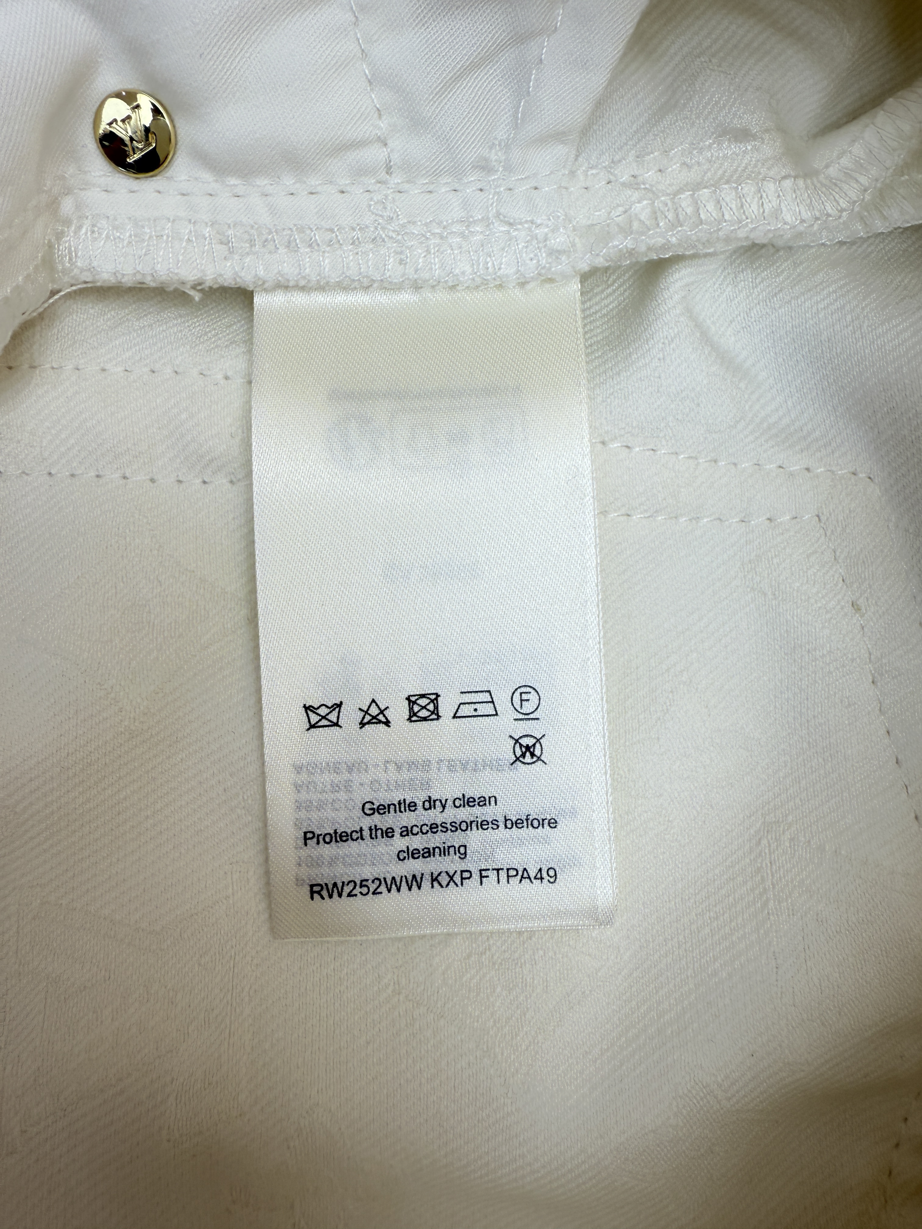 LOUIS VUITTON  路易威登 LV 老花立体浮雕提花牛仔裤 裤子 长裤 白色 B2