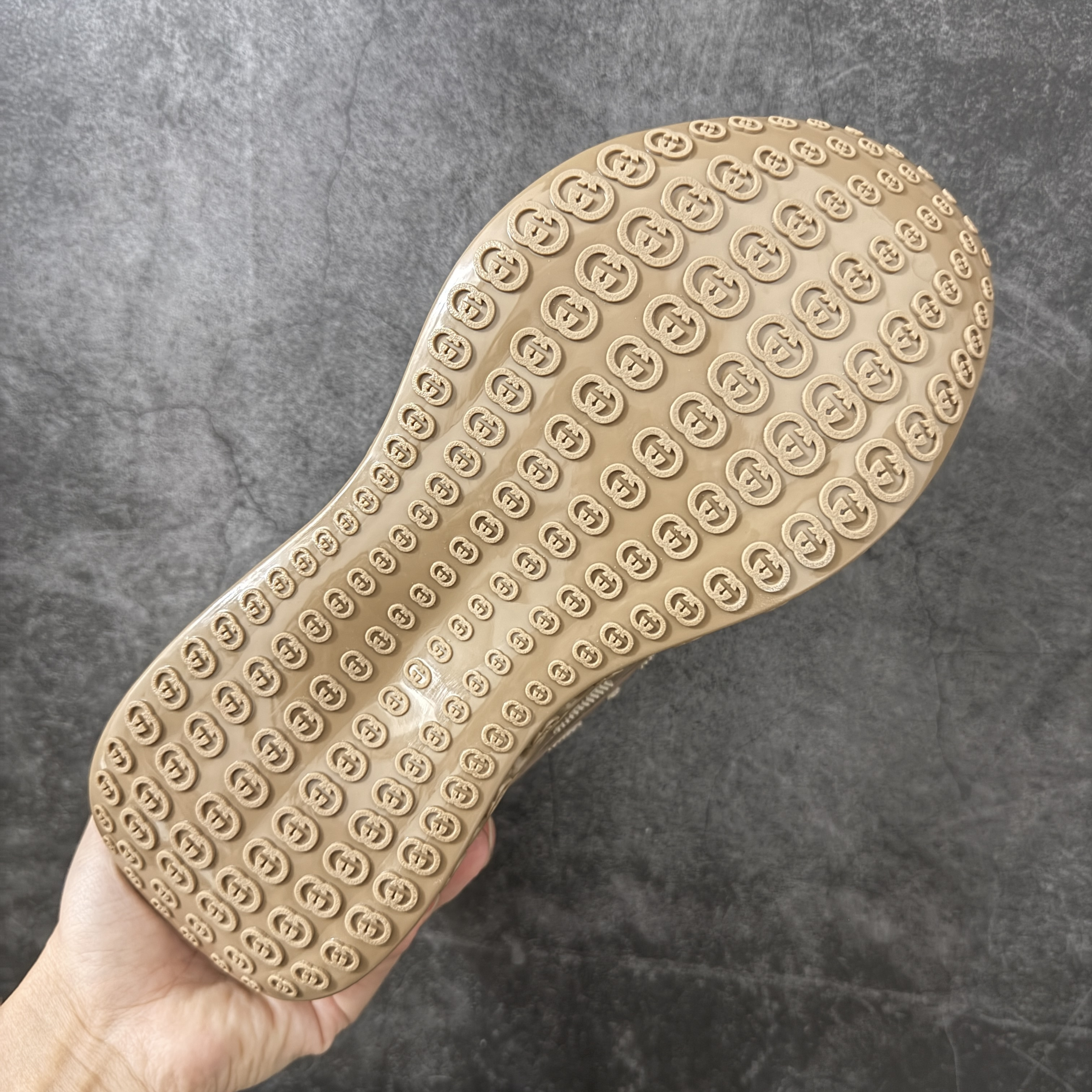 GUCCI Cub3d  古驰 生活休闲鞋 男款 女款 棕色 819709FAEBE2847