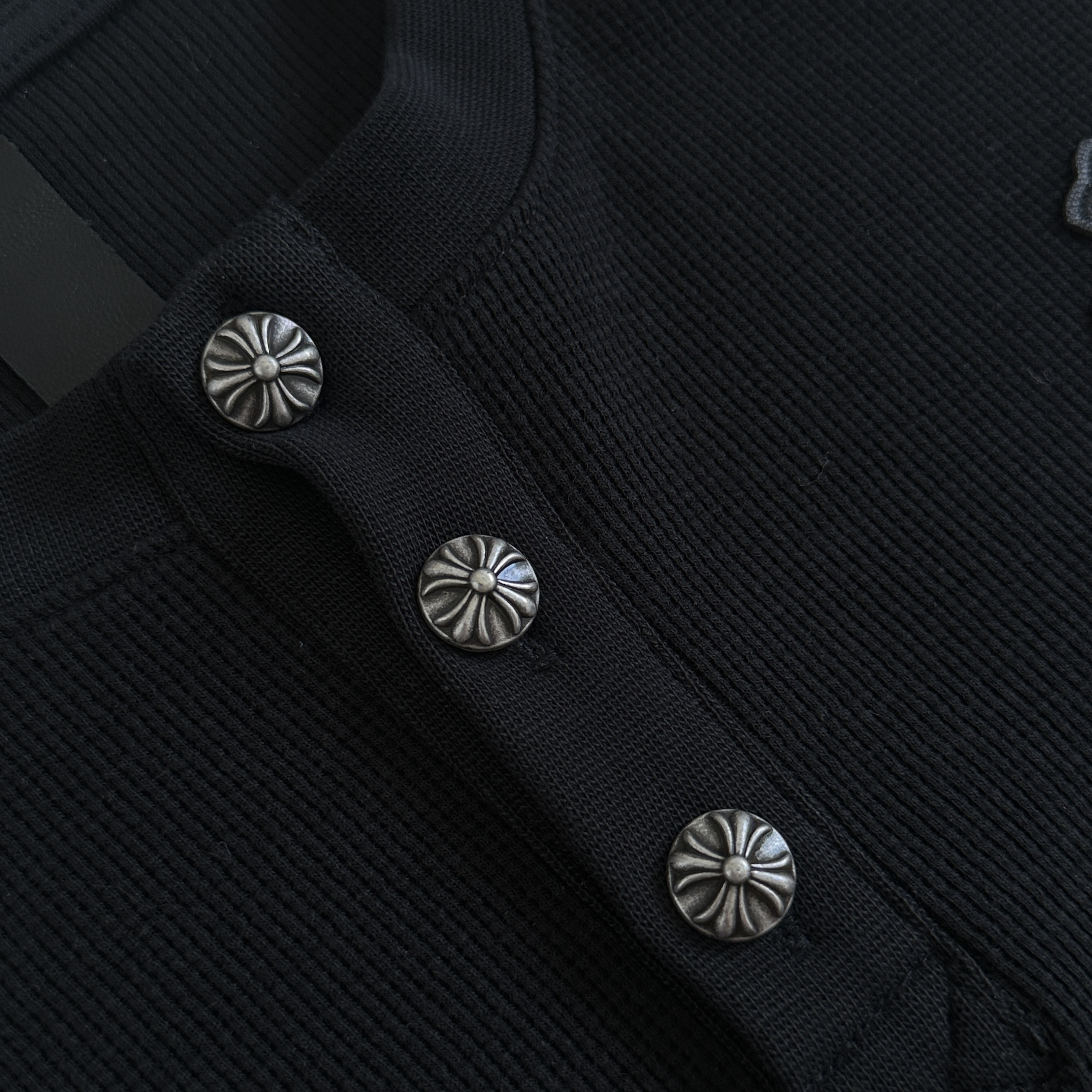 925 Chrome Hearts 克罗心 亨利领前后十字架贴标华夫格T恤 卫衣 长袖 白色 黑色 