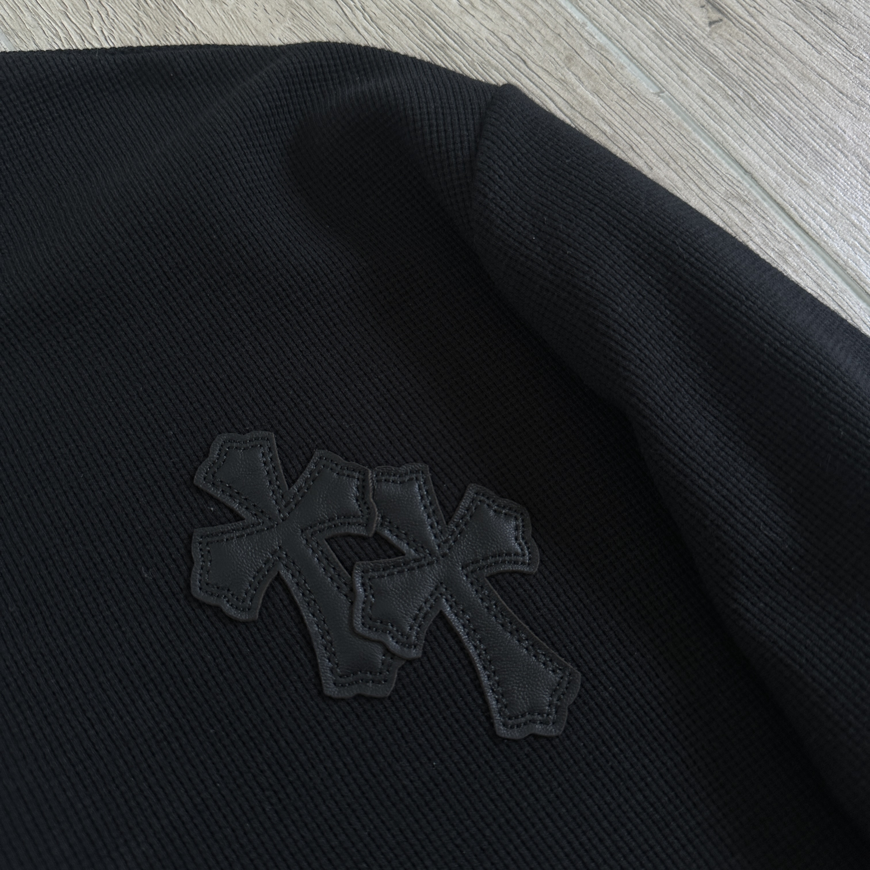 925 Chrome Hearts 克罗心 亨利领前后十字架贴标华夫格T恤 卫衣 长袖 白色 黑色 