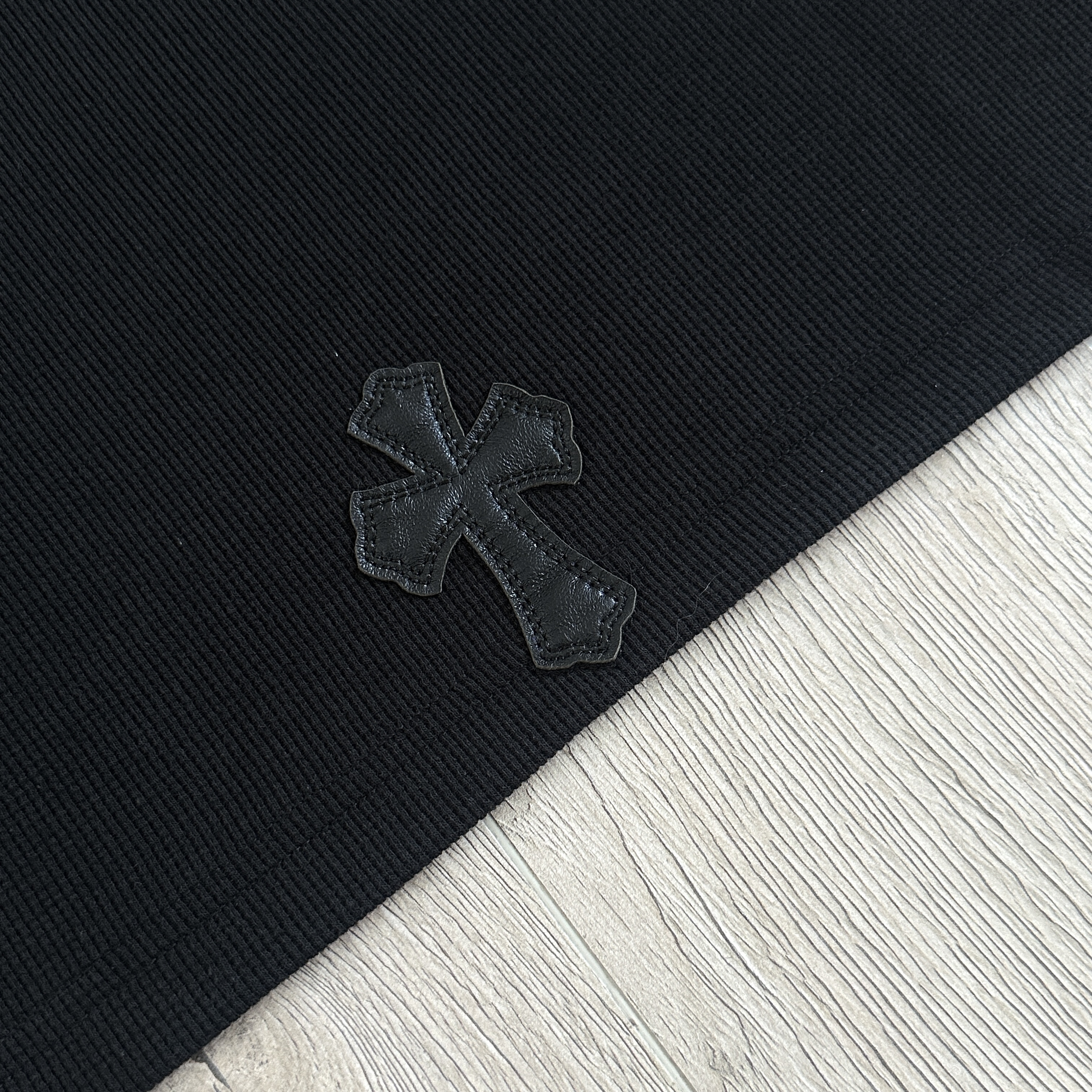 925 Chrome Hearts 克罗心 亨利领前后十字架贴标华夫格T恤 卫衣 长袖 白色 黑色 