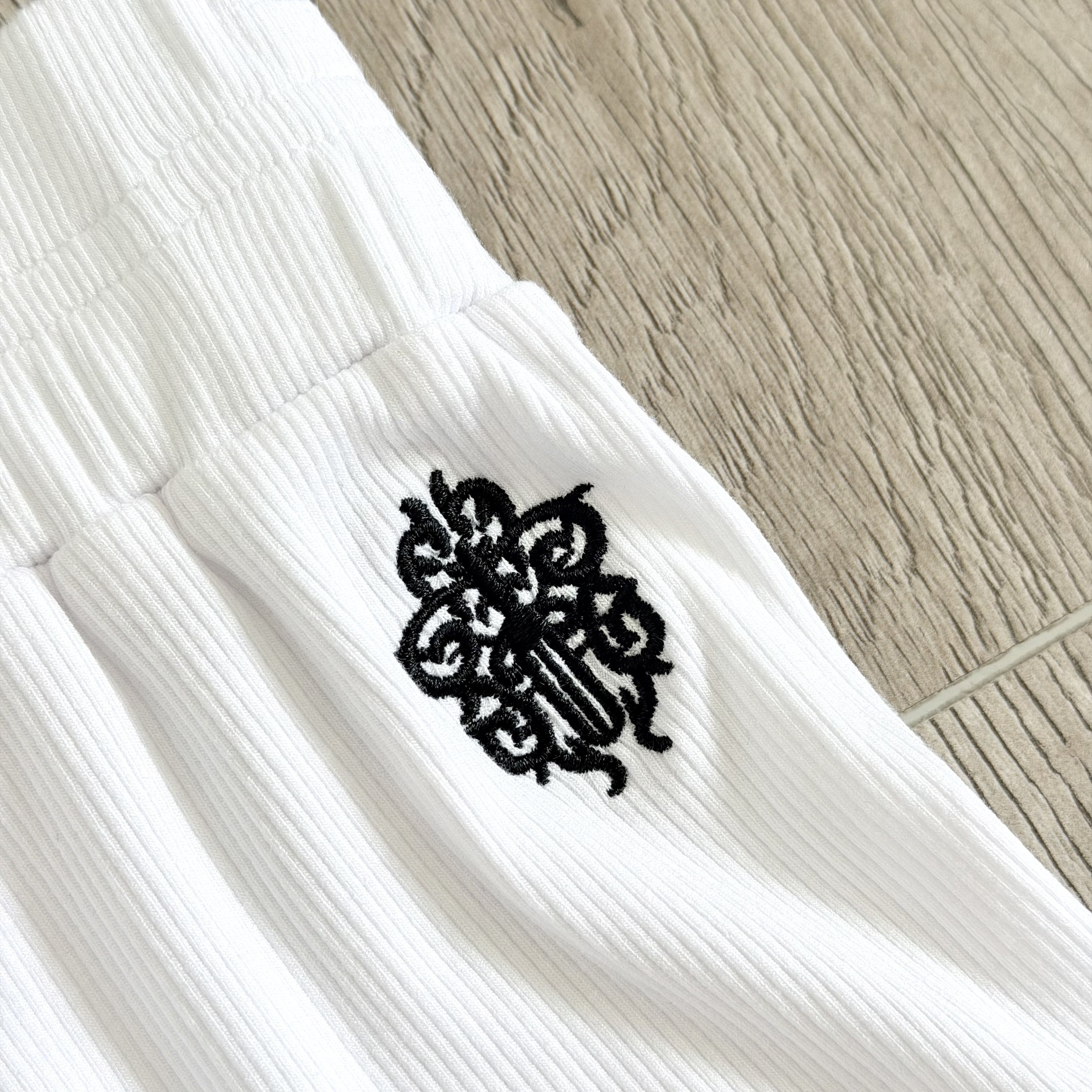 Chrome Hearts 克罗心 Bad Seeds松紧腰短裤 裤子 休闲裤 运动裤 夏季 女款 黑色 白色 