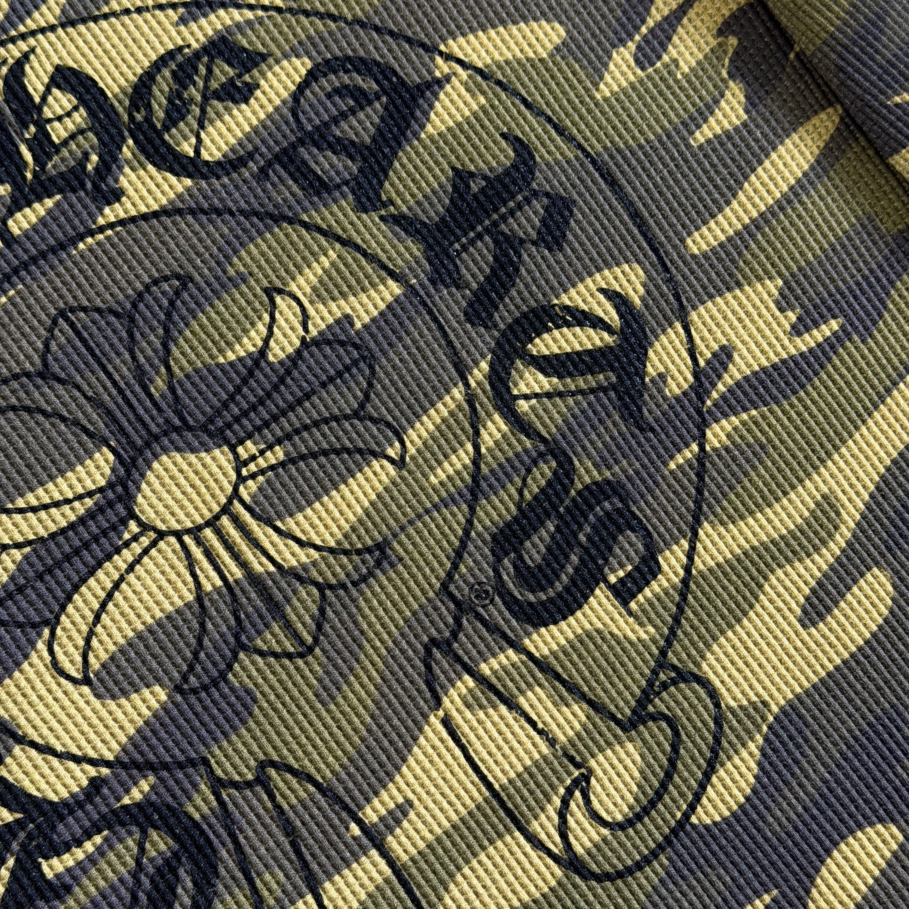 Chrome Hearts CH 克罗心 保暖系列 华夫格后背马蹄袖子十字架印花圆领修身T恤 打底衫 长袖 女款 迷彩