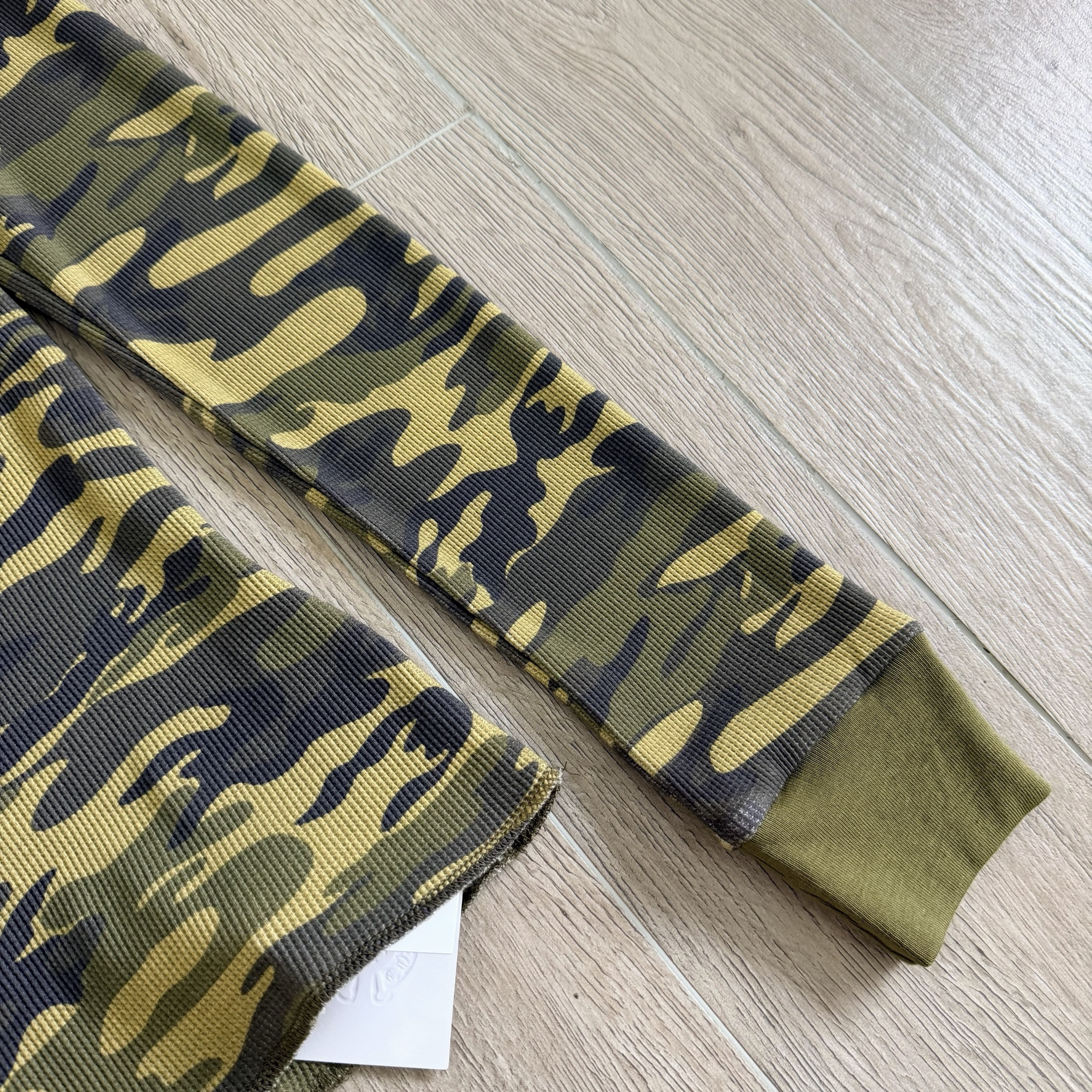 Chrome Hearts CH 克罗心 保暖系列 华夫格胸前满福十字架后背马蹄印花圆领修身T恤 打底衫 长袖 女款 迷彩