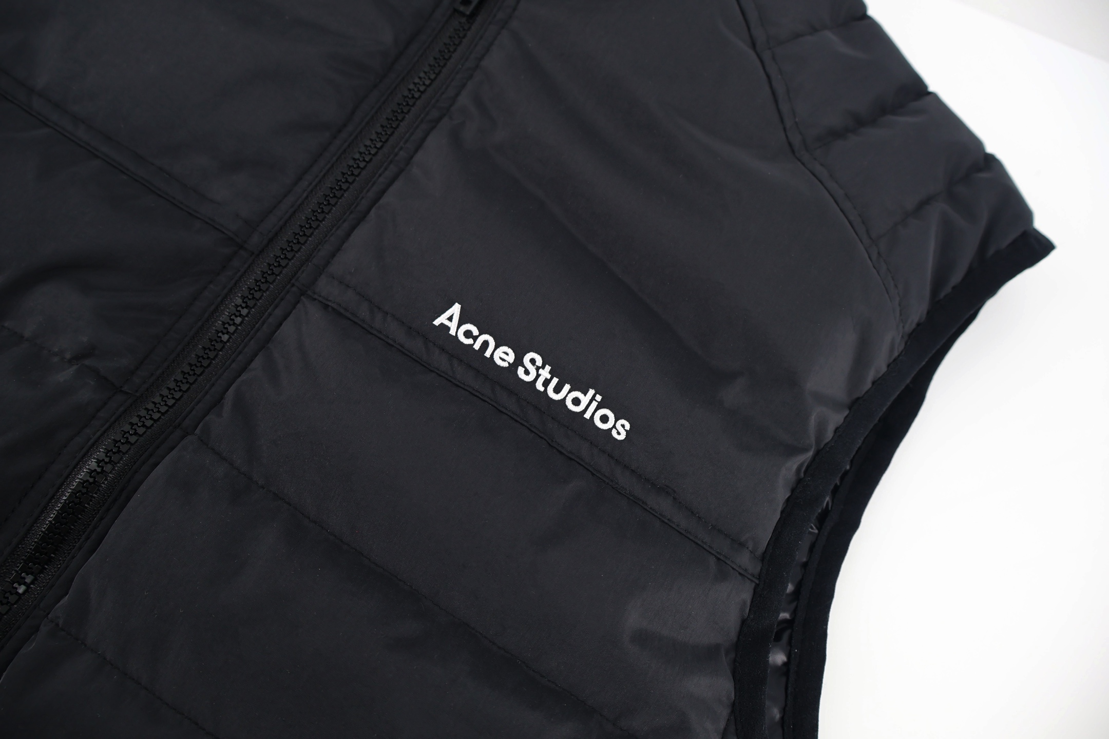 Acne Studios 排骨羽绒服马甲 背心 夹克 外套 保暖 黑色 C0