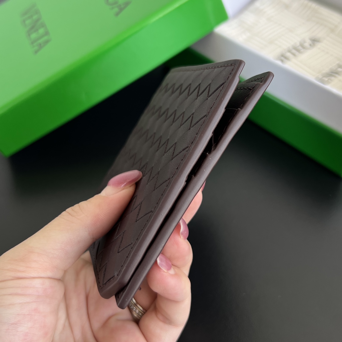 BV 葆蝶 Bottega Veneta Piccolo Bi-Fold Bi-fold wallet – Cowhide leather 钱包短夹 红色-B0-796966