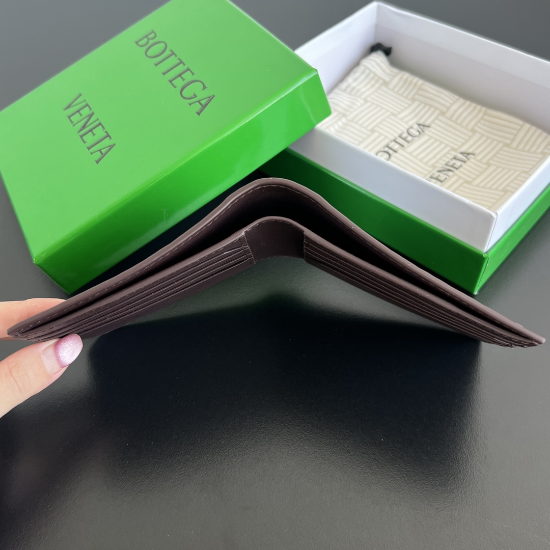 BV 葆蝶 Bottega Veneta Piccolo Bi-Fold Bi-fold wallet – Cowhide leather 钱包短夹 红色-B0-796966
