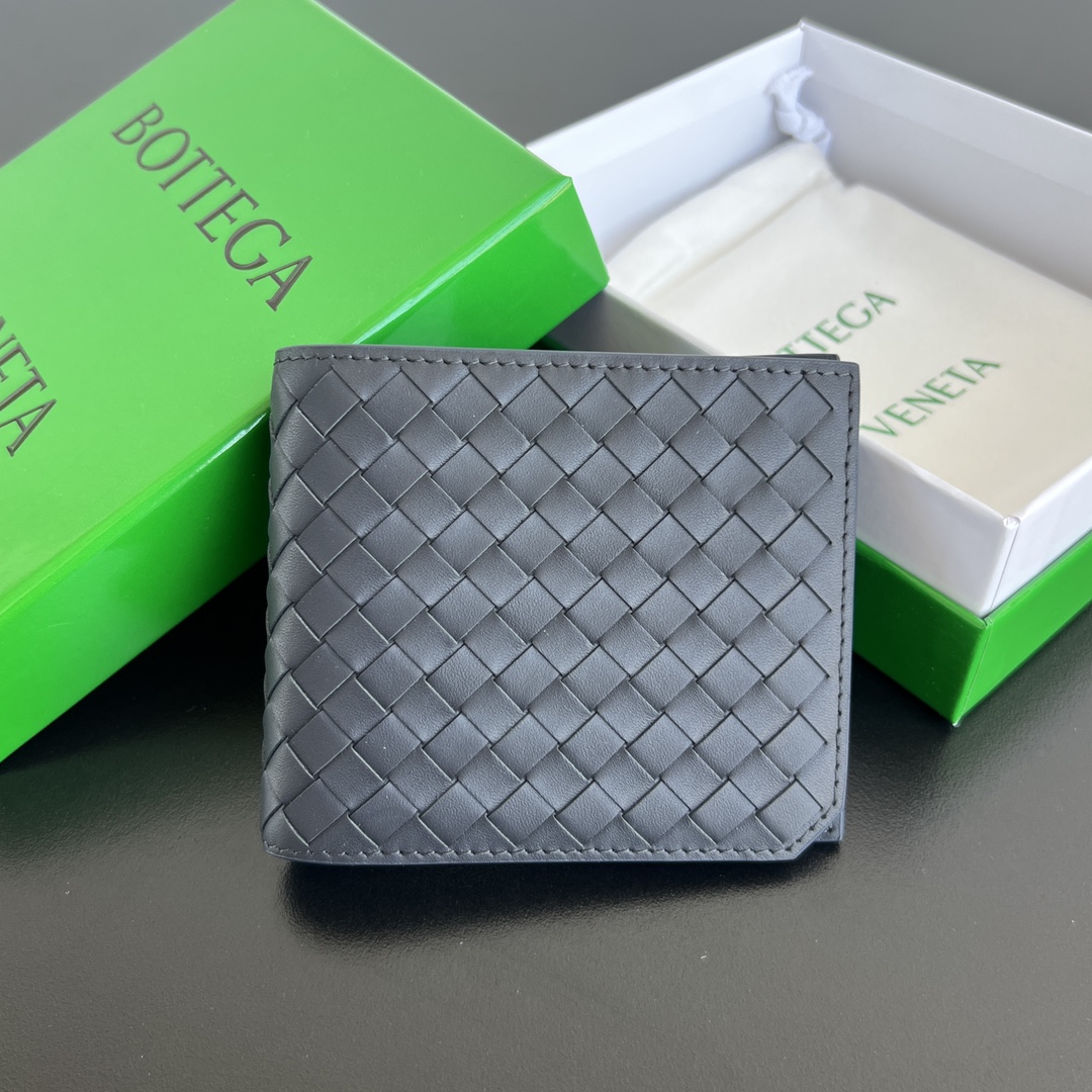 BV 葆蝶 Bottega Veneta Piccolo Bi-Fold Bi-fold wallet – Cowhide leather 钱包短夹蓝色-B0-796966