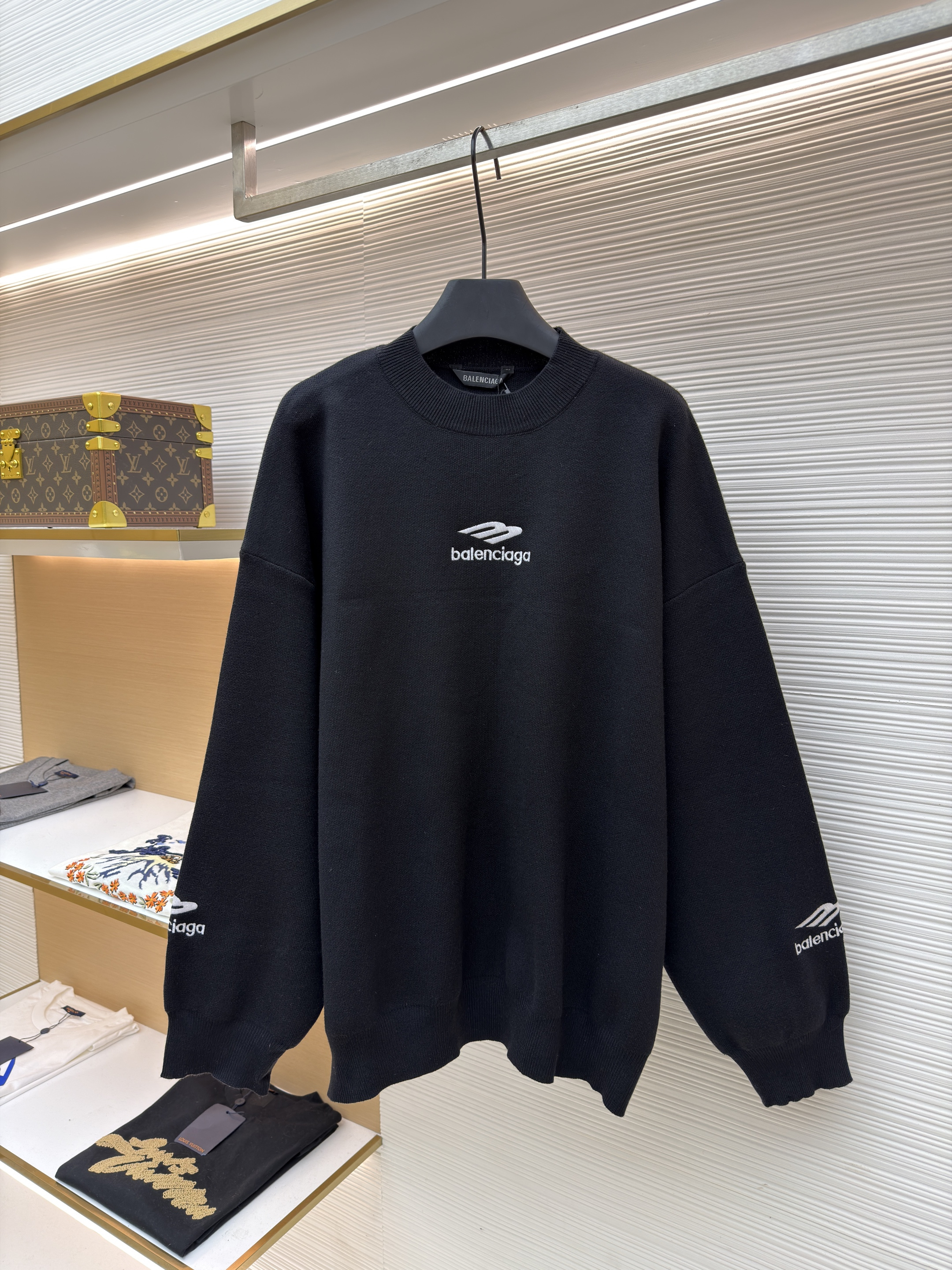 Balenciaga 巴黎世家 3B刺绣圆领毛衣 羊毛衫 针织衫 外套 长袖 白色 黑色 B0 