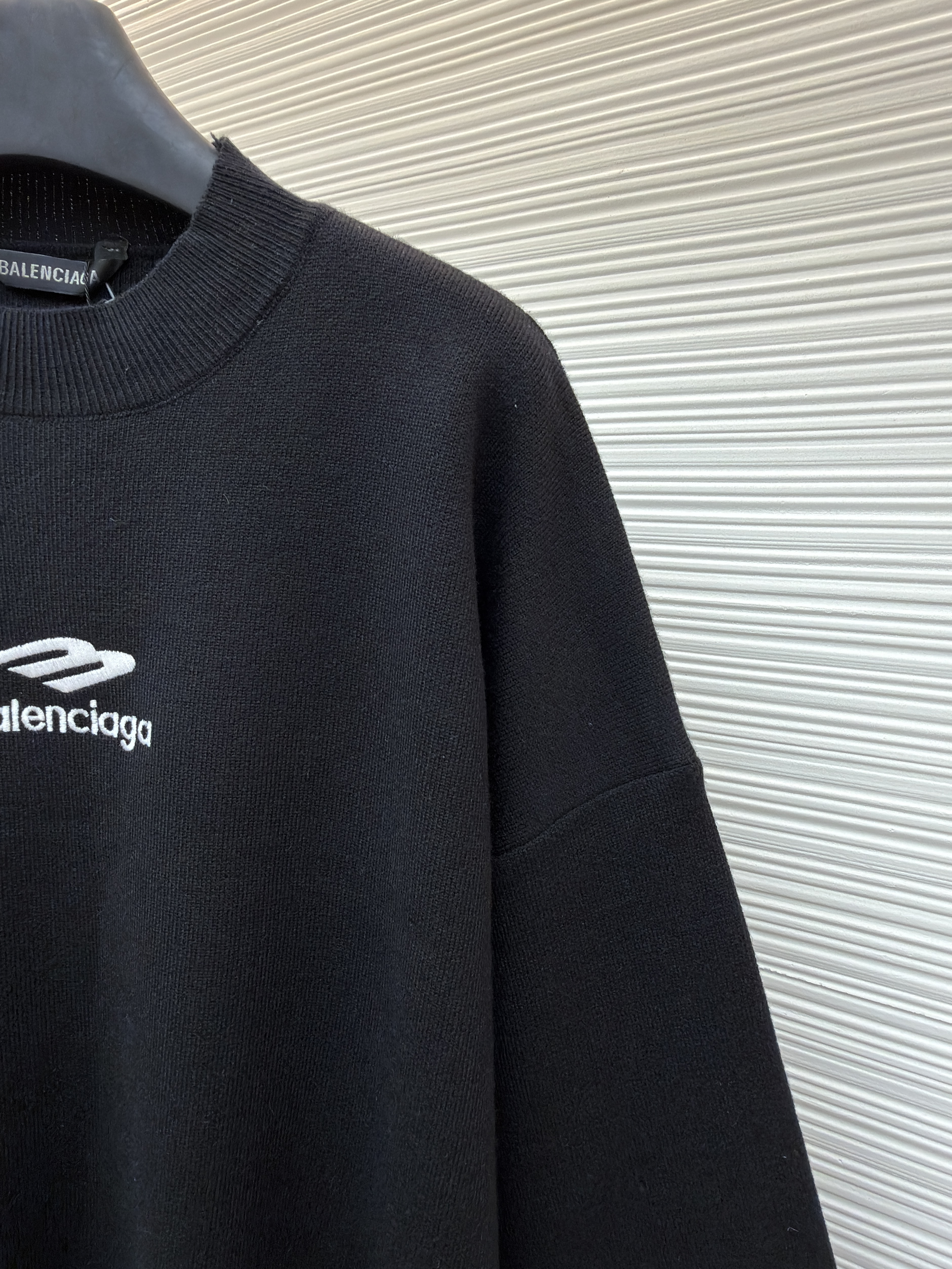 Balenciaga 巴黎世家 3B刺绣圆领毛衣 羊毛衫 针织衫 外套 长袖 白色 黑色 B0 