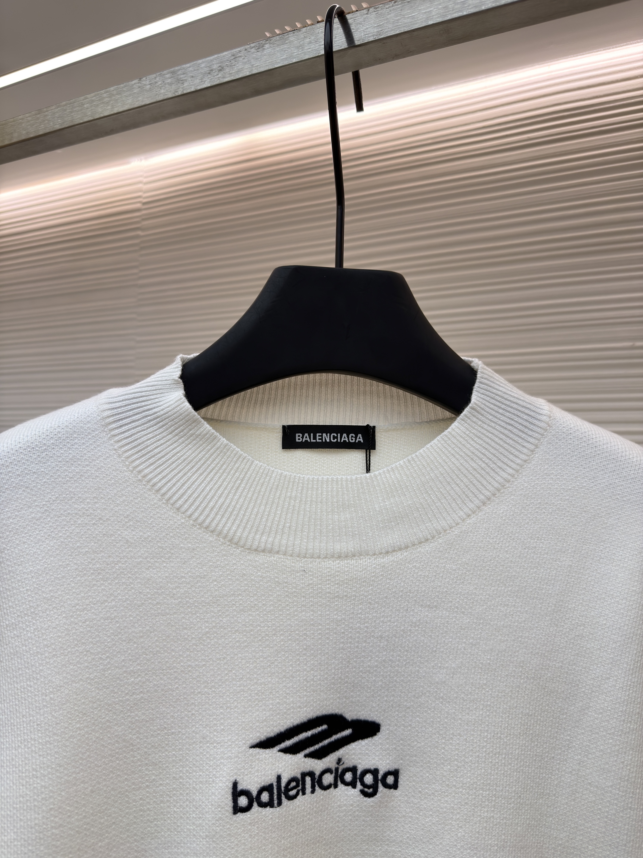 Balenciaga 巴黎世家 3B刺绣圆领毛衣 羊毛衫 针织衫 外套 长袖 白色 黑色 B0 