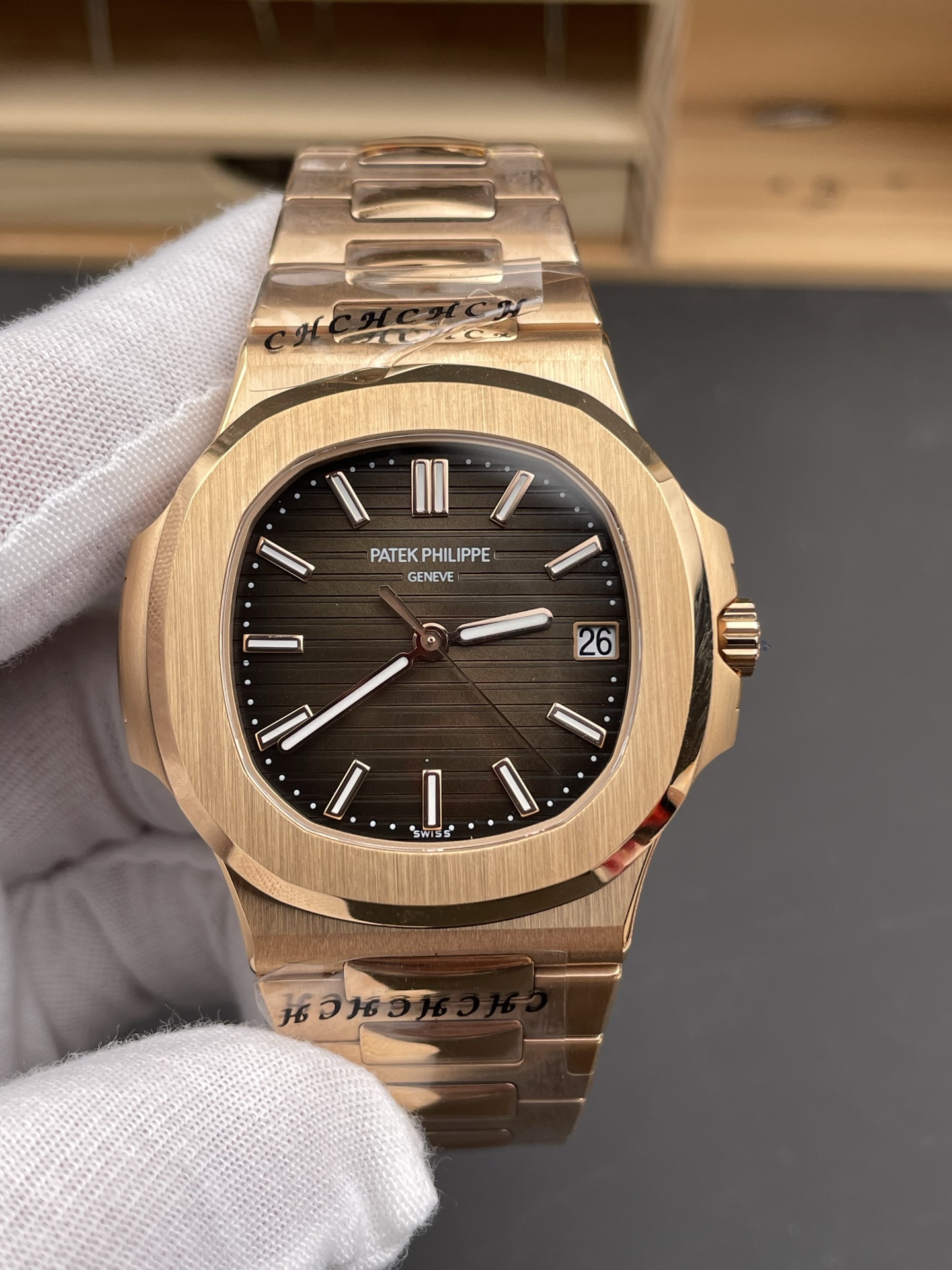Patek Philippe 百达翡丽 鹦鹉螺 5711 玫瑰金 咖啡面-324