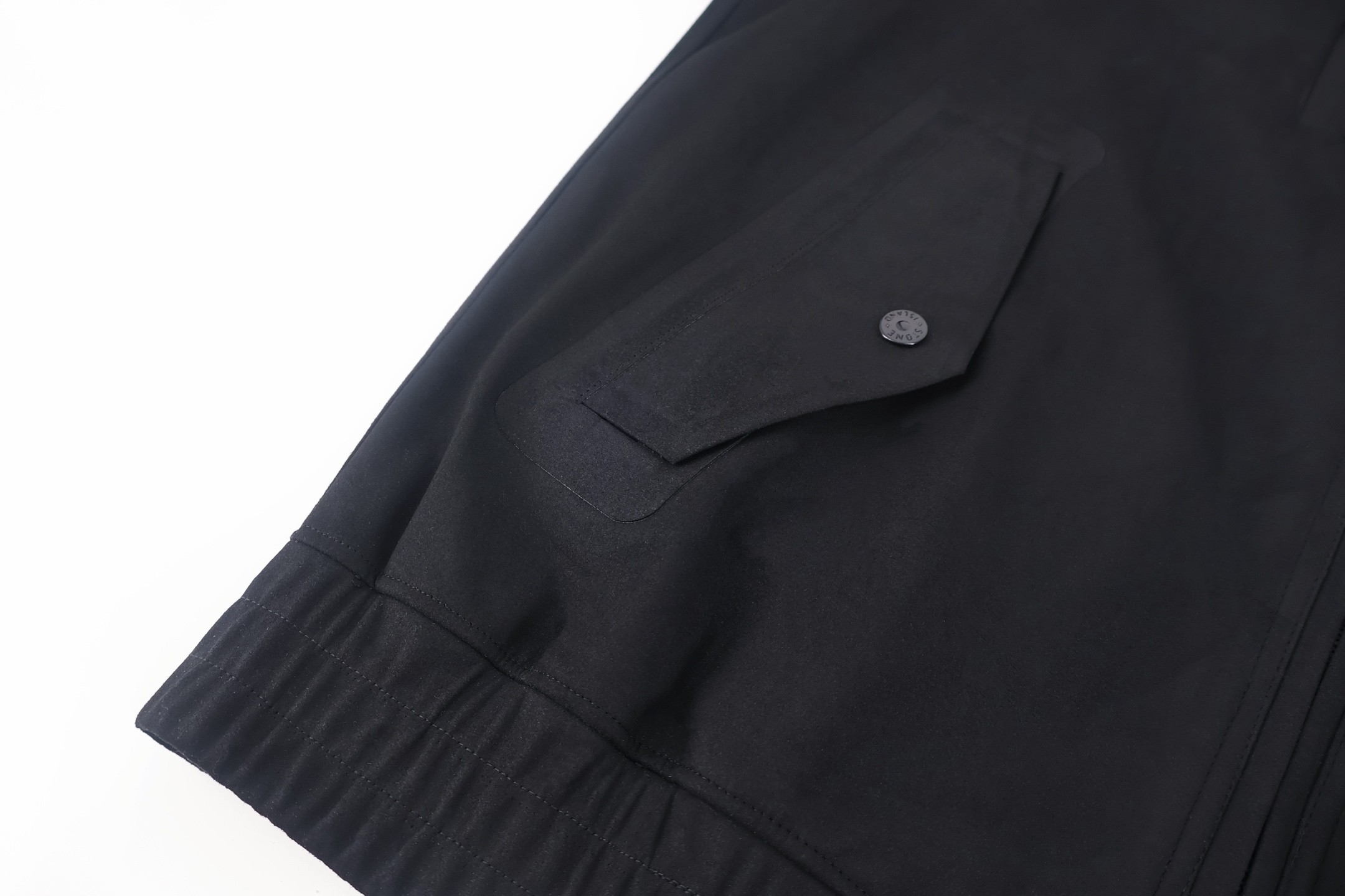 STONE ISLAND 石头岛 Ghost Pieces幽灵系列 Alcantara拉链皮衣外套 夹克 长袖 黑色 C5
