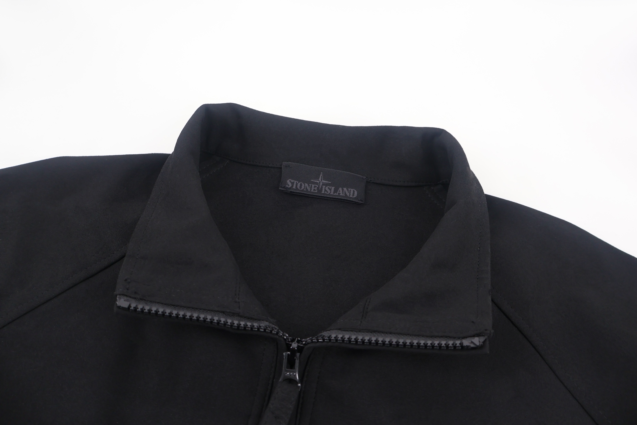 STONE ISLAND 石头岛 Ghost Pieces幽灵系列 Alcantara拉链皮衣外套 夹克 长袖 黑色 C5