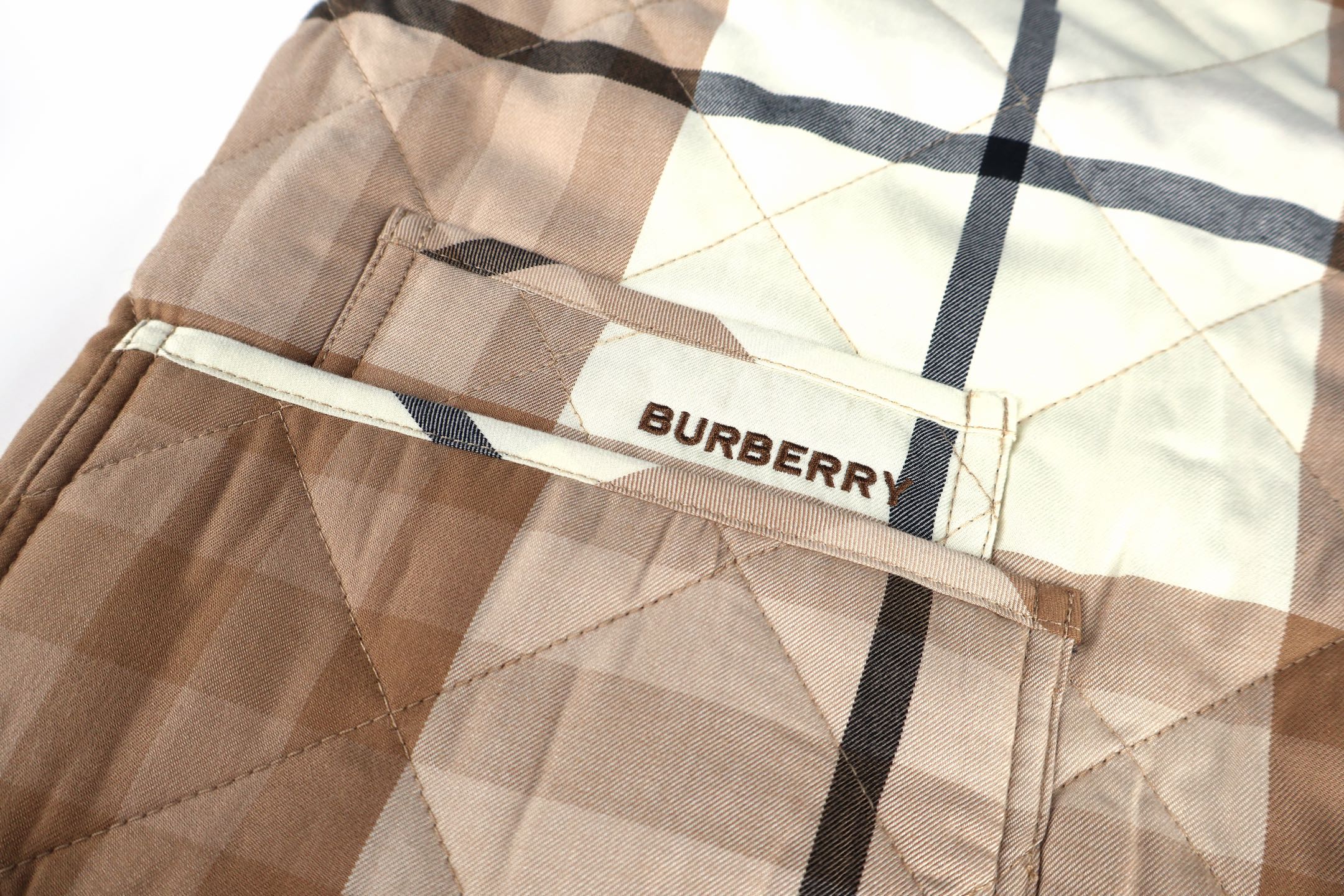 Burberry 巴宝莉 格纹翻领棉服 外套 夹克 长袖 保暖 桦木色 C0