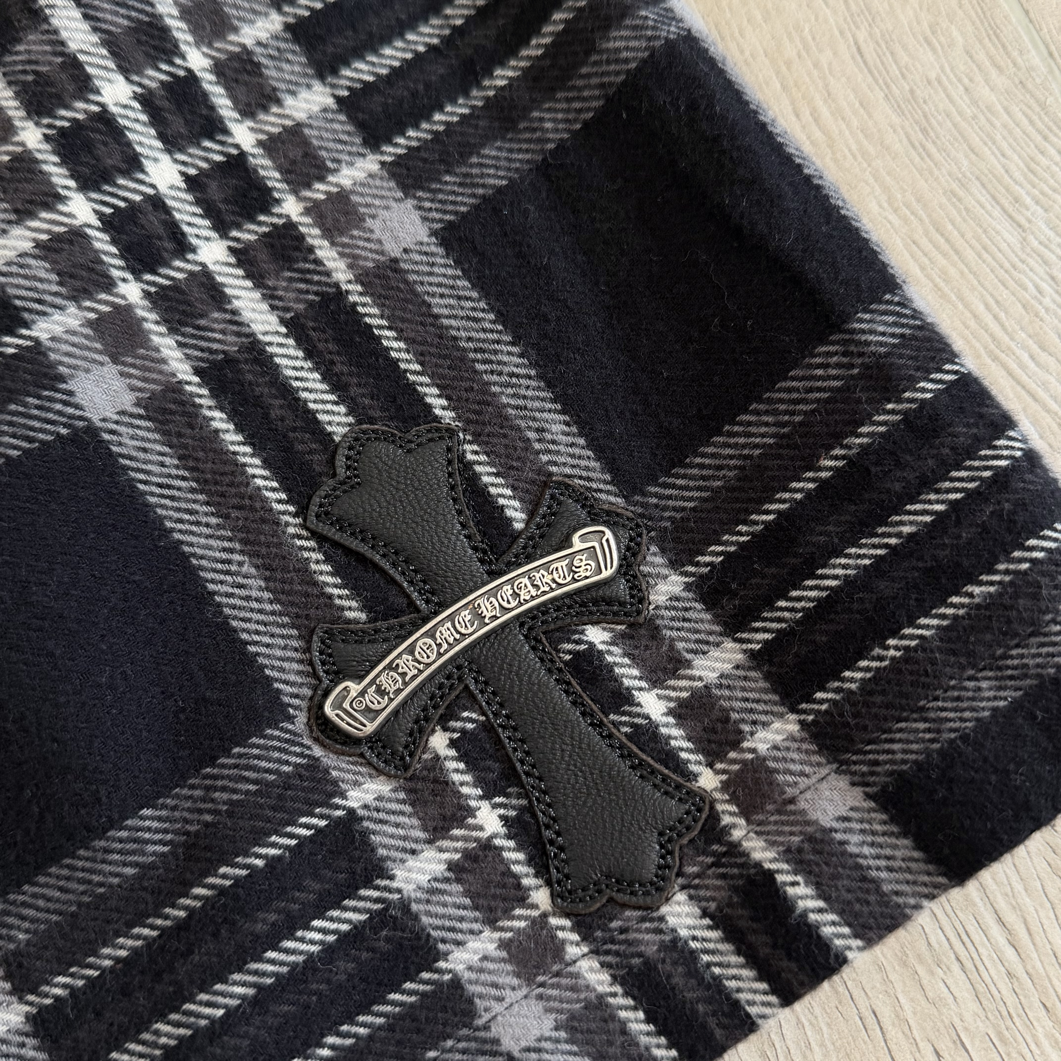 925 Chrome Hearts CH 克罗心 法兰绒 格子 银纸卷轴十字架松紧腰短裤 裤子 休闲裤 七分裤 夏季 黑色