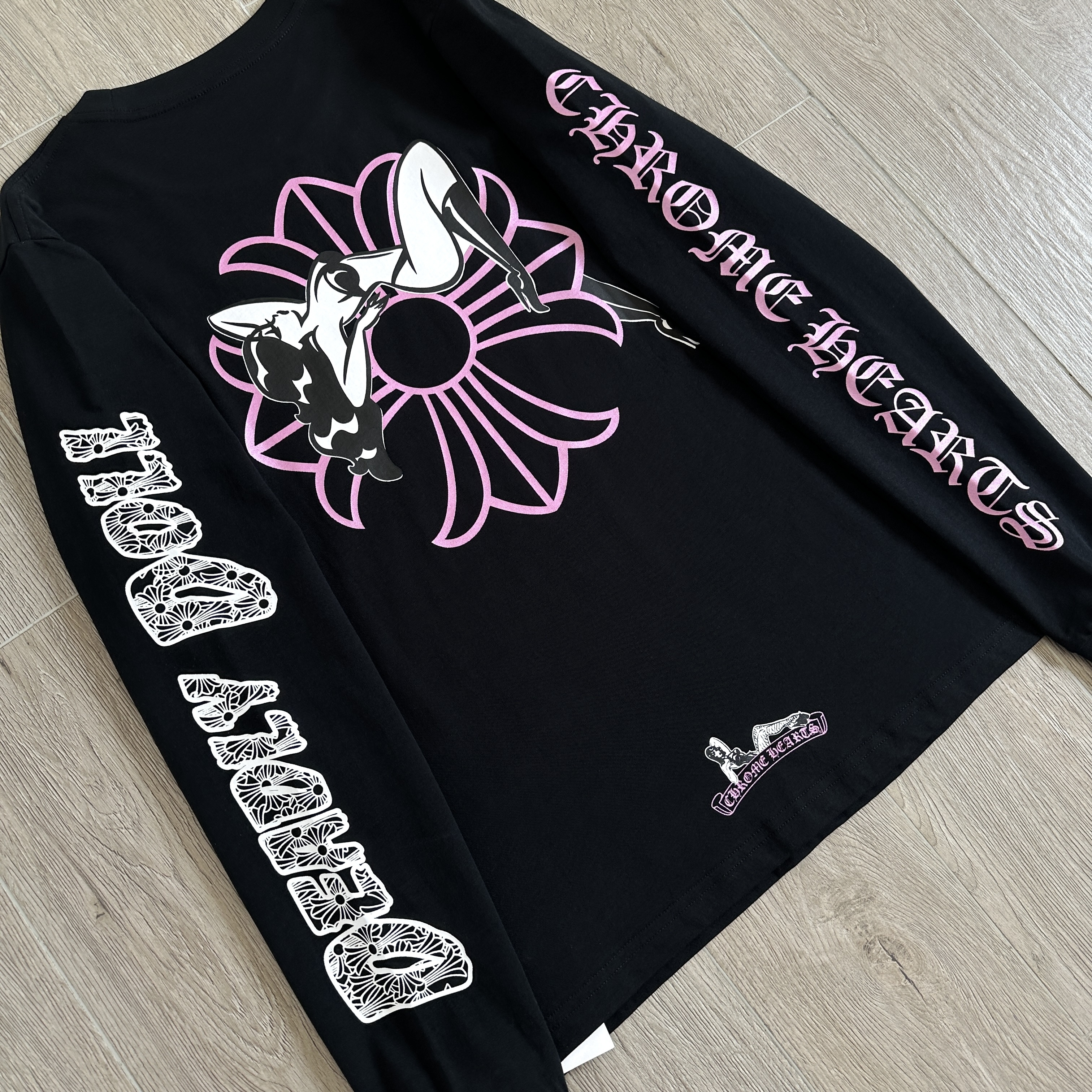 Chrome Hearts Deadly Doll 克罗心联名舞女圆领T恤 卫衣 长袖 花臂 黑色 