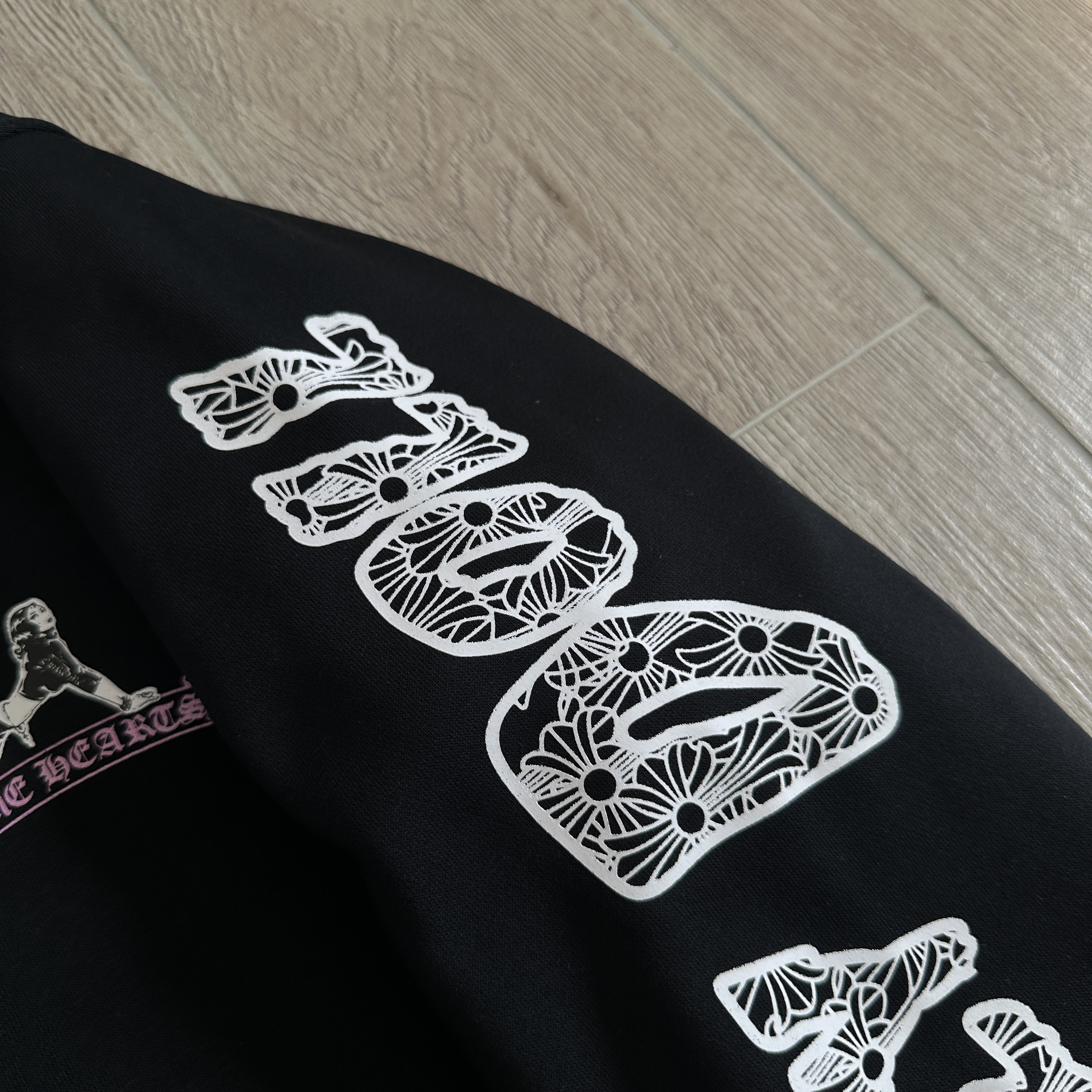 Chrome Hearts Deadly Doll 克罗心联名舞女抓绒拉链连帽卫衣 连帽衫 花臂 长袖 外套 黑色