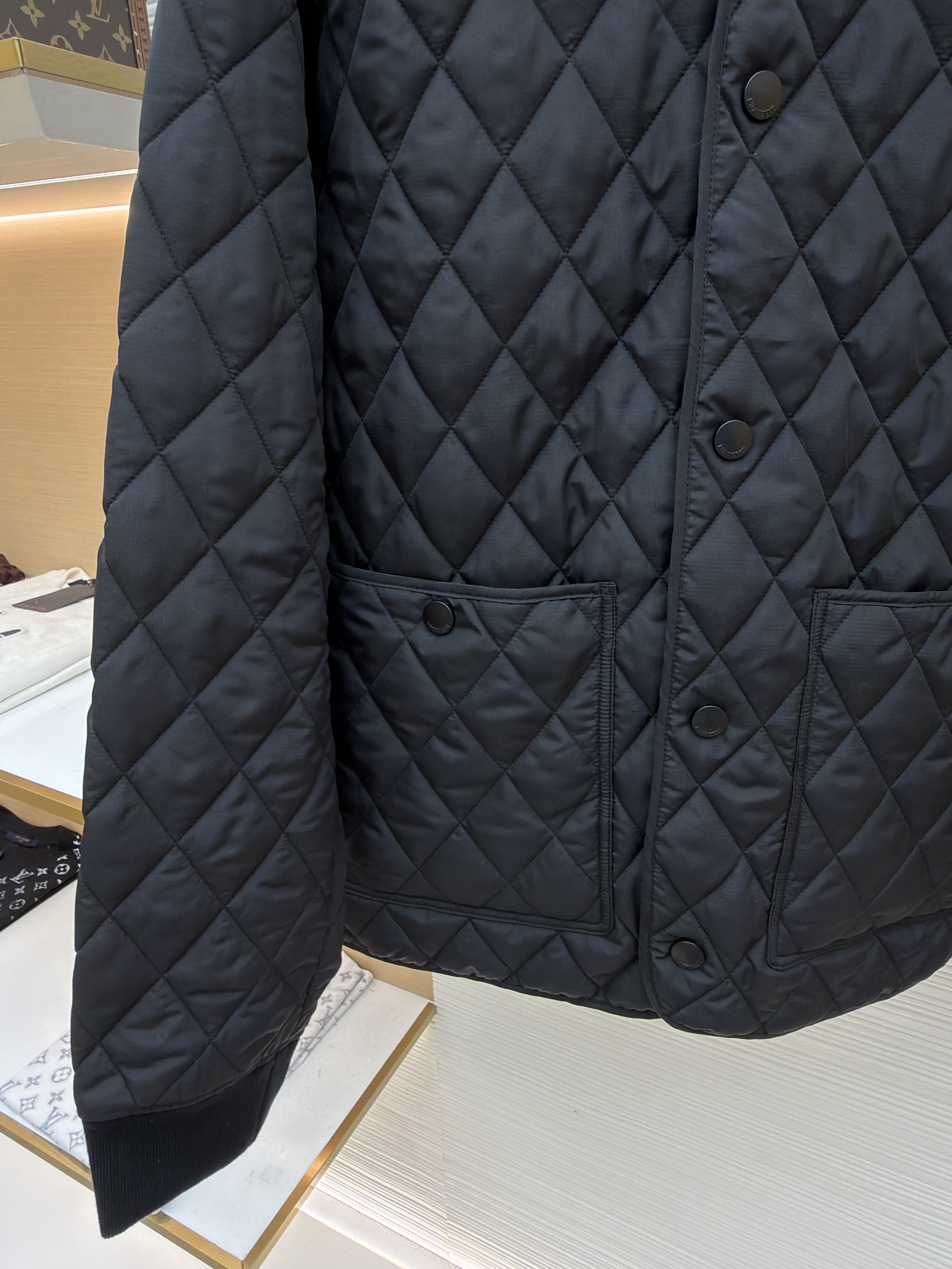 Burberry 巴宝莉 格纹绗缝夹克式棉服 外套 长袖 秋冬 保暖 黑色 藏蓝色 C0