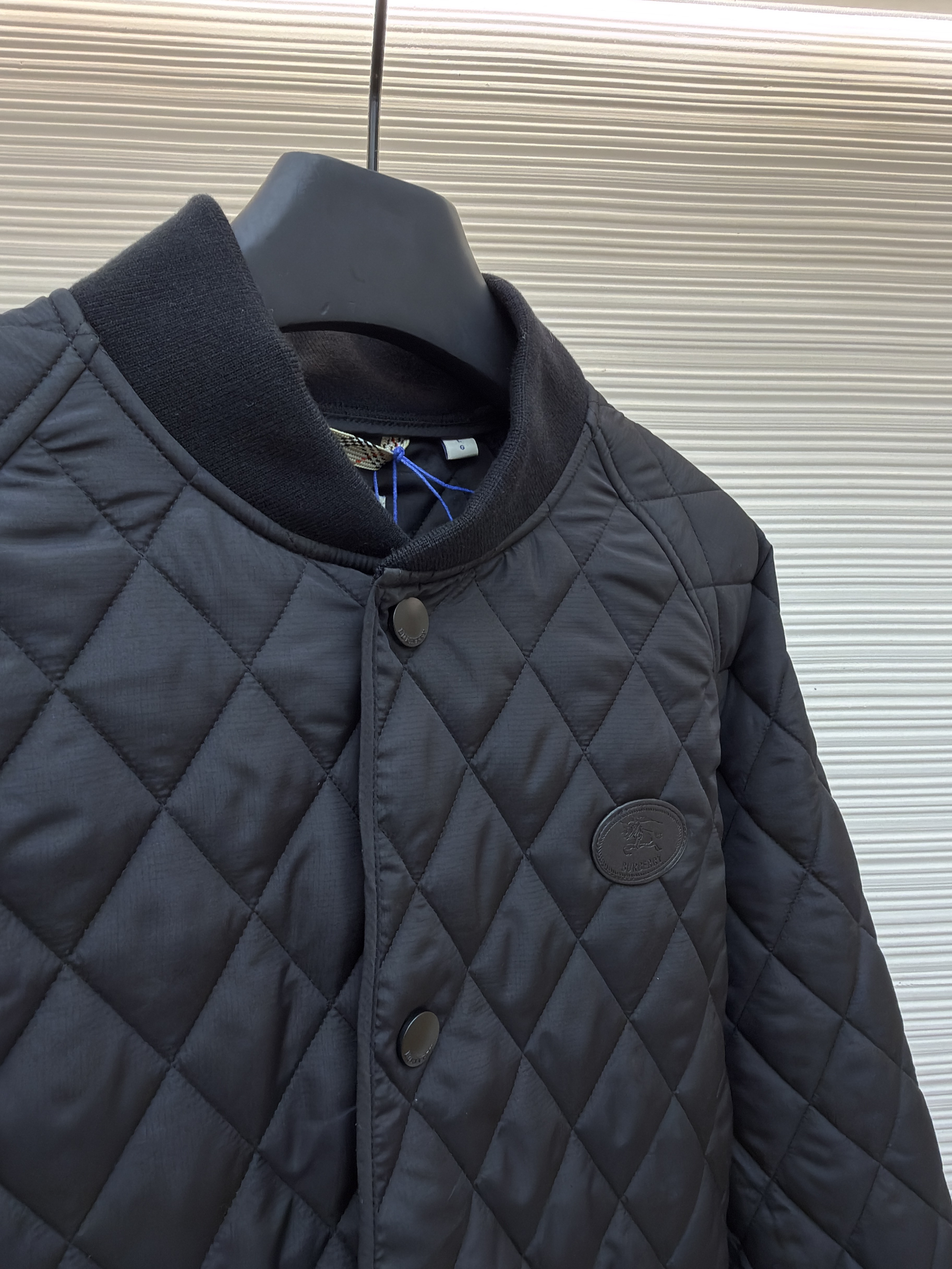 Burberry 巴宝莉 格纹绗缝夹克式棉服 外套 长袖 秋冬 保暖 黑色 藏蓝色 C0