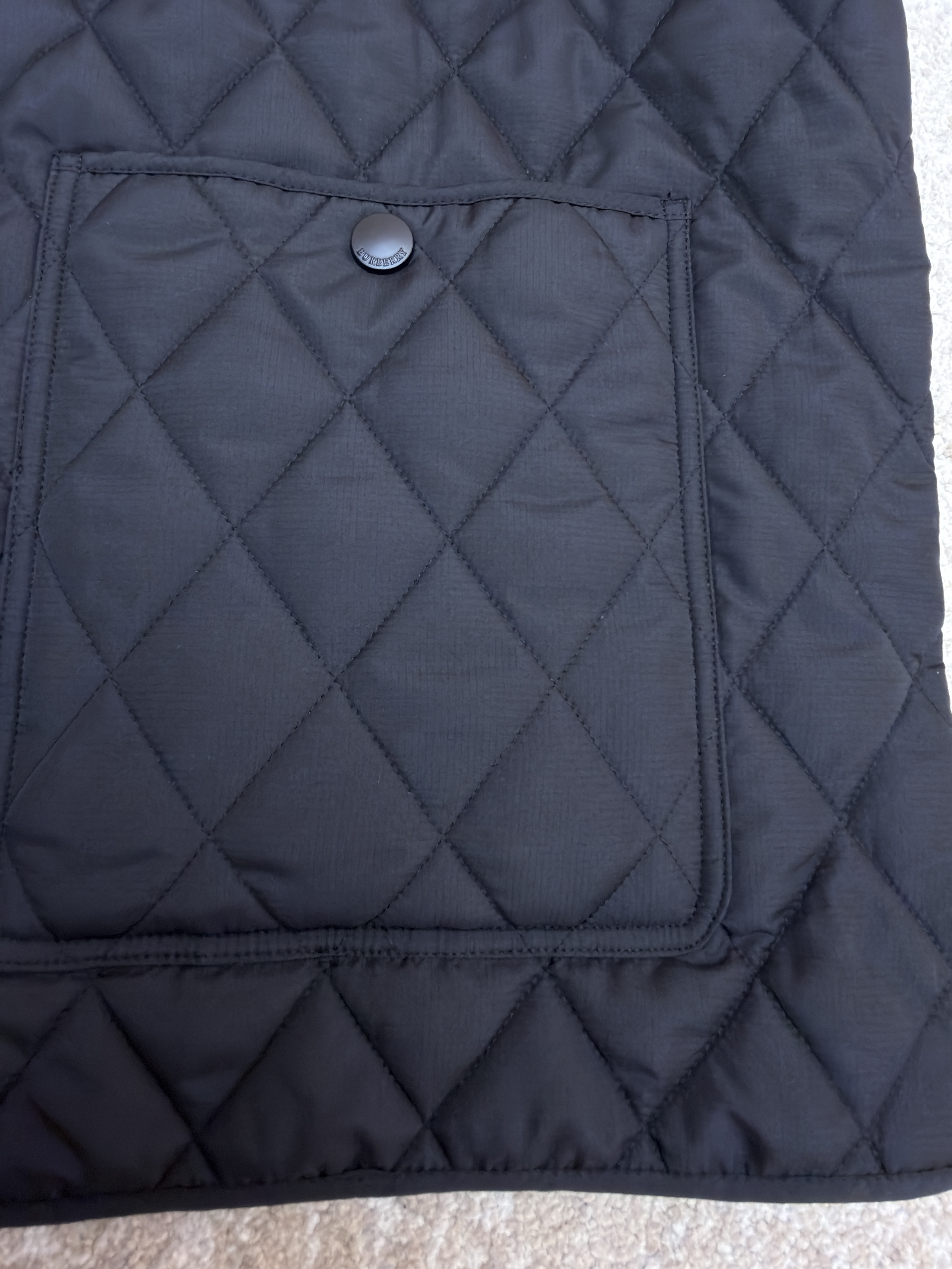 Burberry 巴宝莉 格纹绗缝夹克式棉服 外套 长袖 秋冬 保暖 黑色 藏蓝色 C0