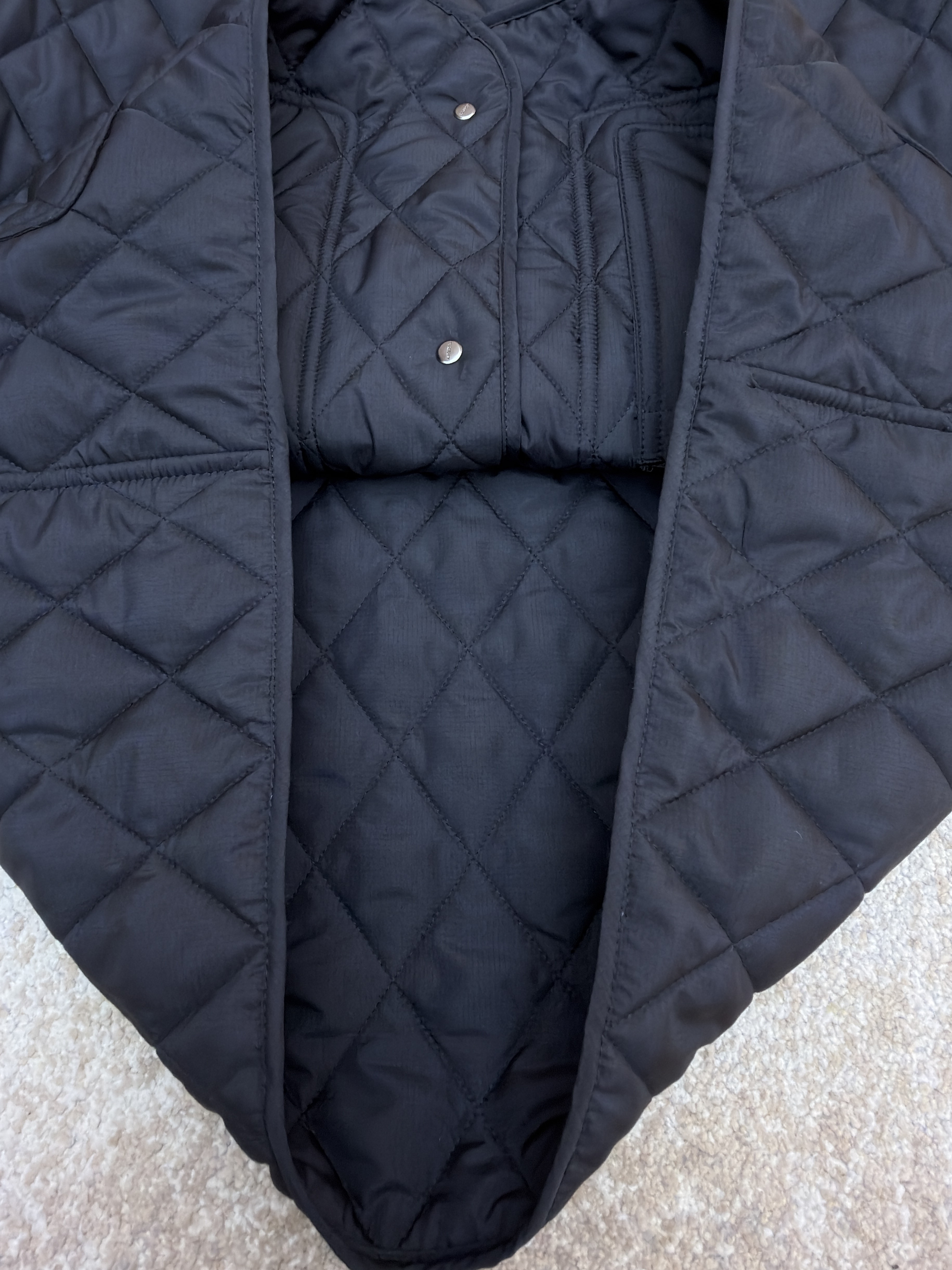 Burberry 巴宝莉 格纹绗缝夹克式棉服 外套 长袖 秋冬 保暖 黑色 藏蓝色 C0