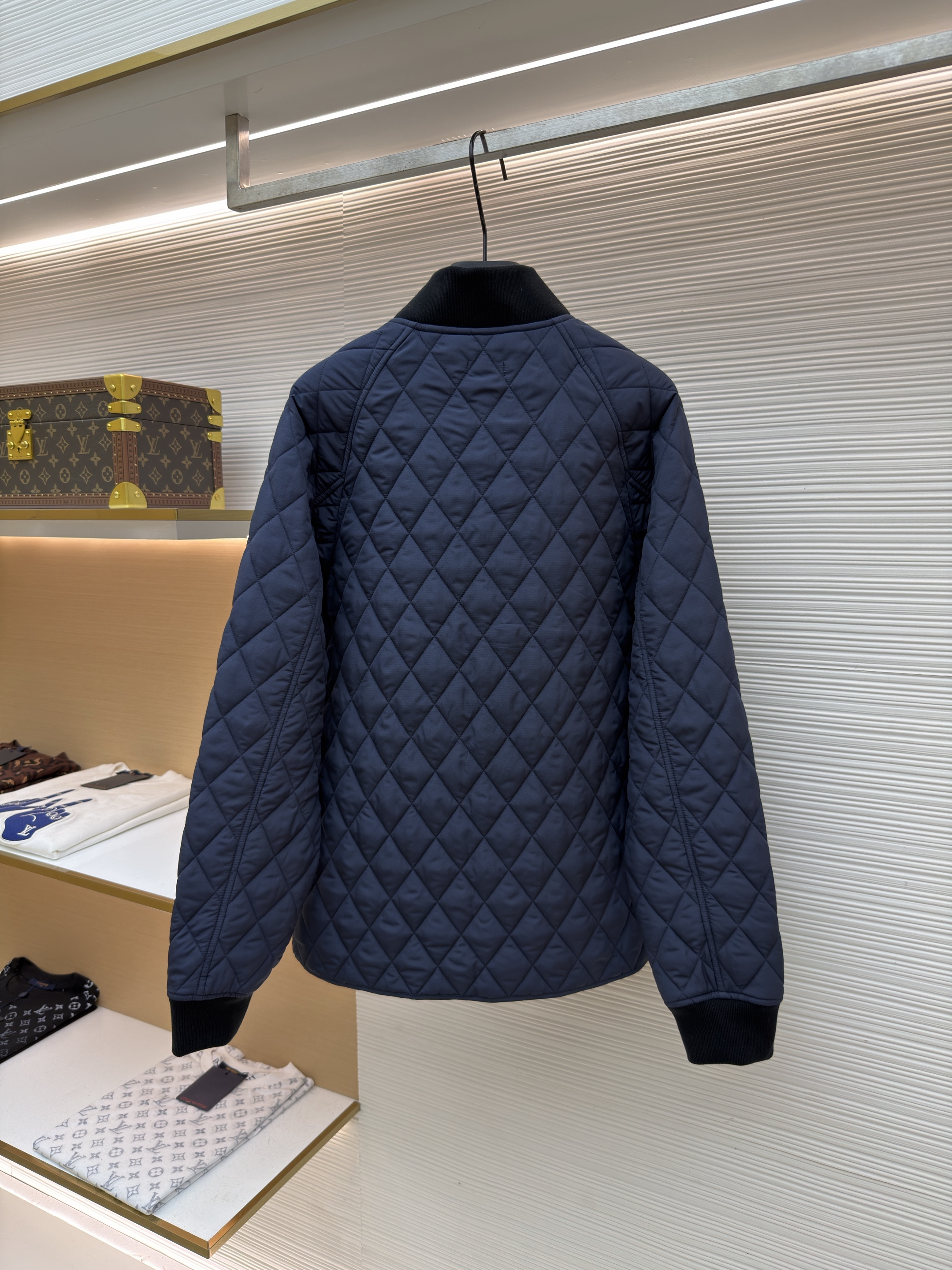 Burberry 巴宝莉 格纹绗缝夹克式棉服 外套 长袖 秋冬 保暖 黑色 藏蓝色 C0
