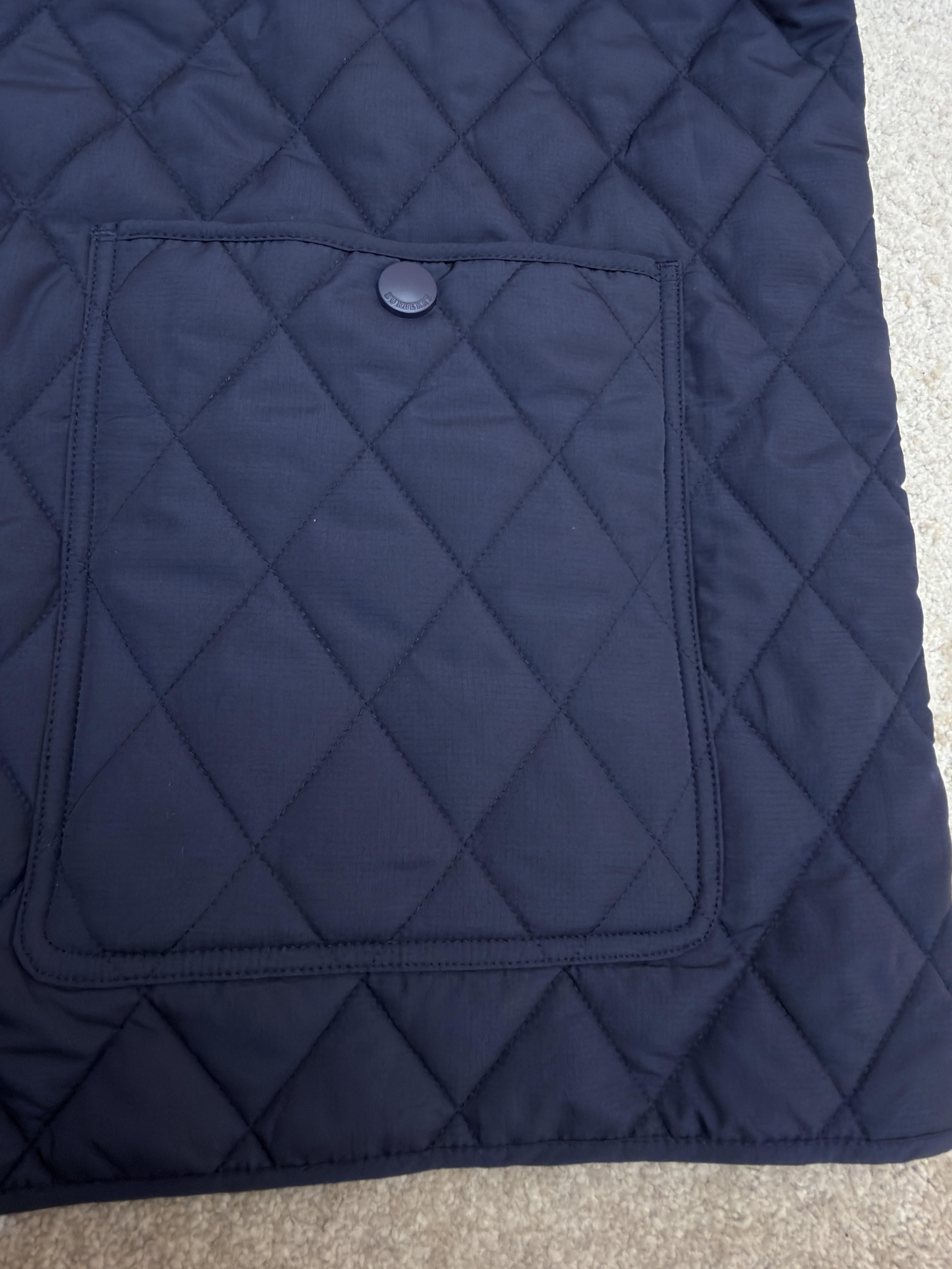 Burberry 巴宝莉 格纹绗缝夹克式棉服 外套 长袖 秋冬 保暖 黑色 藏蓝色 C0