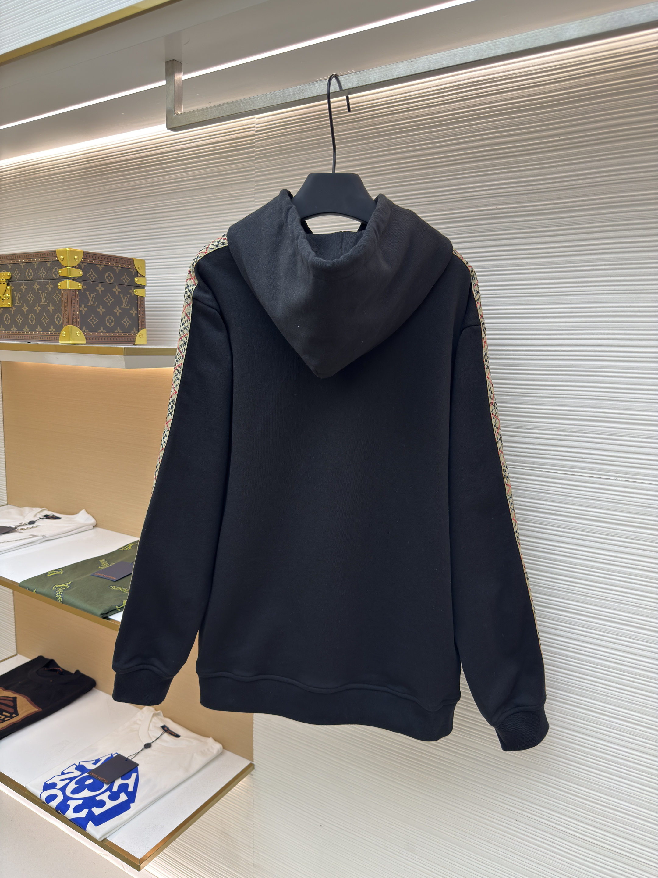 [Burberry 巴宝莉 织带饰边拉链连帽卫衣 连帽衫 外套 长袖 秋冬 灰色 黑色 B0
