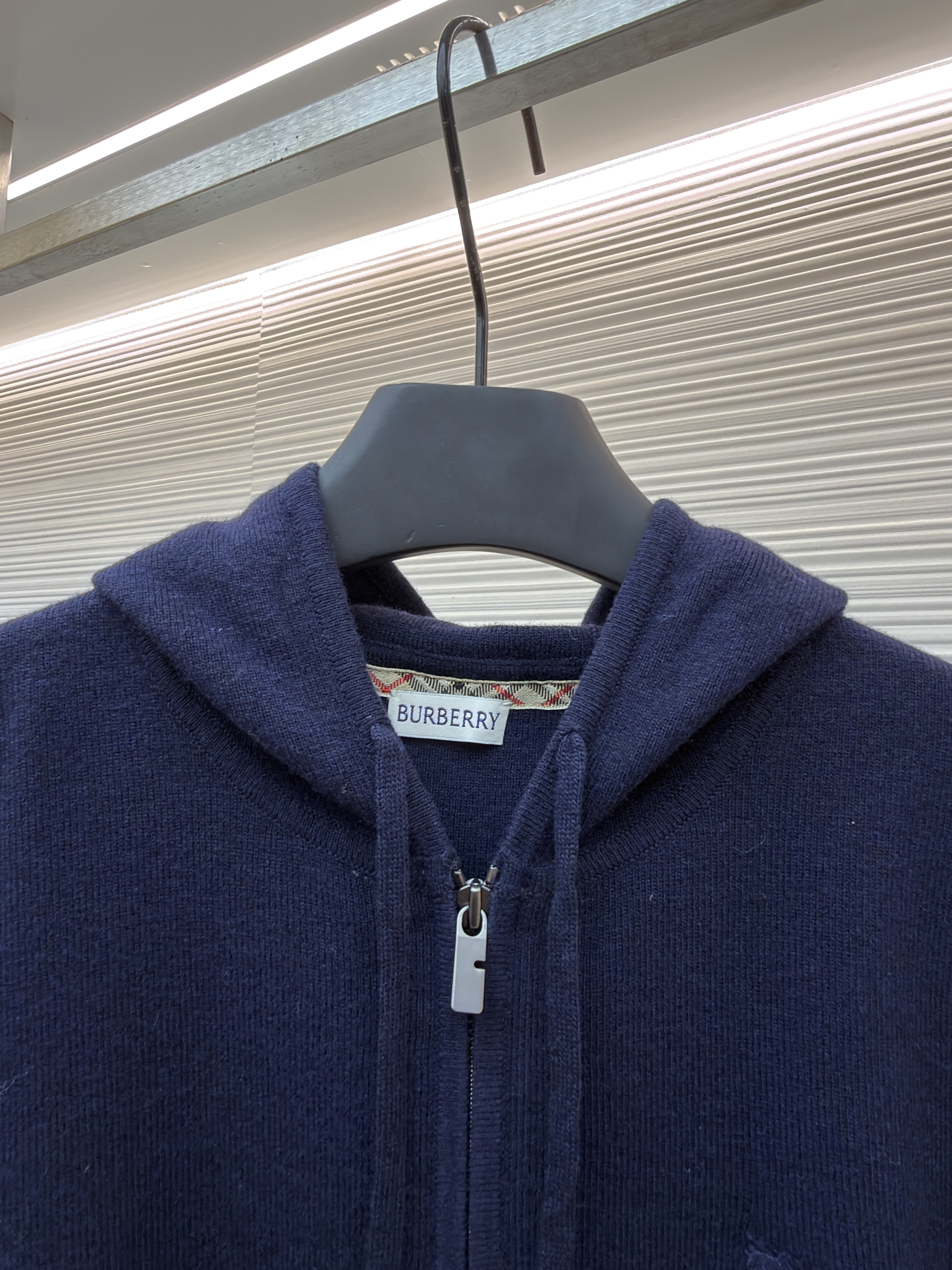 Burberry 巴宝莉 刺绣针织拉链连帽开衫 外套 针织衫 长袖 秋冬 灰色 藏蓝色 黑色 C0