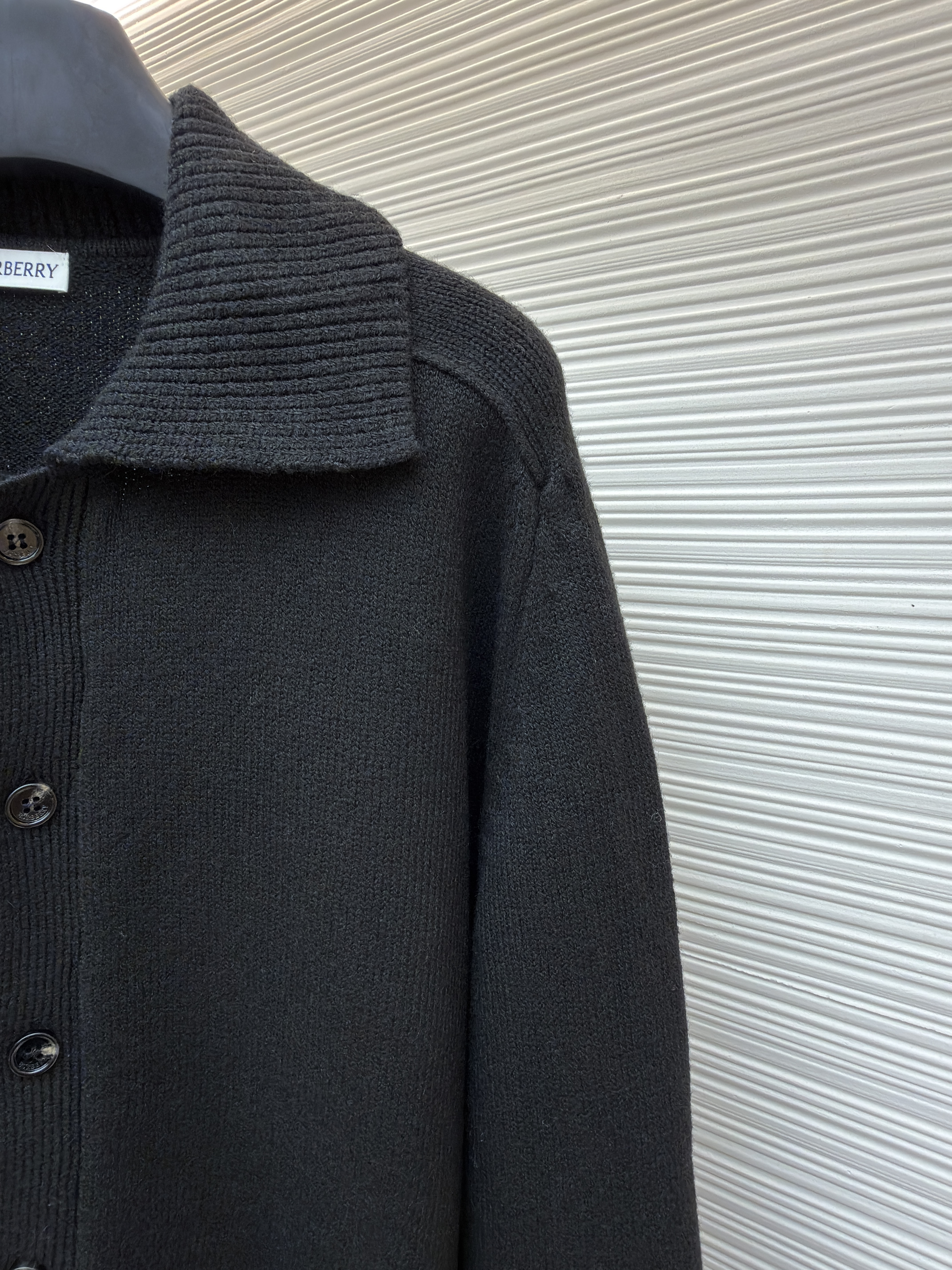 Burberry 巴宝莉 翻领罗纹针织羊绒衫 针织衫 毛衣 外套 长袖 秋冬 黑色 B0