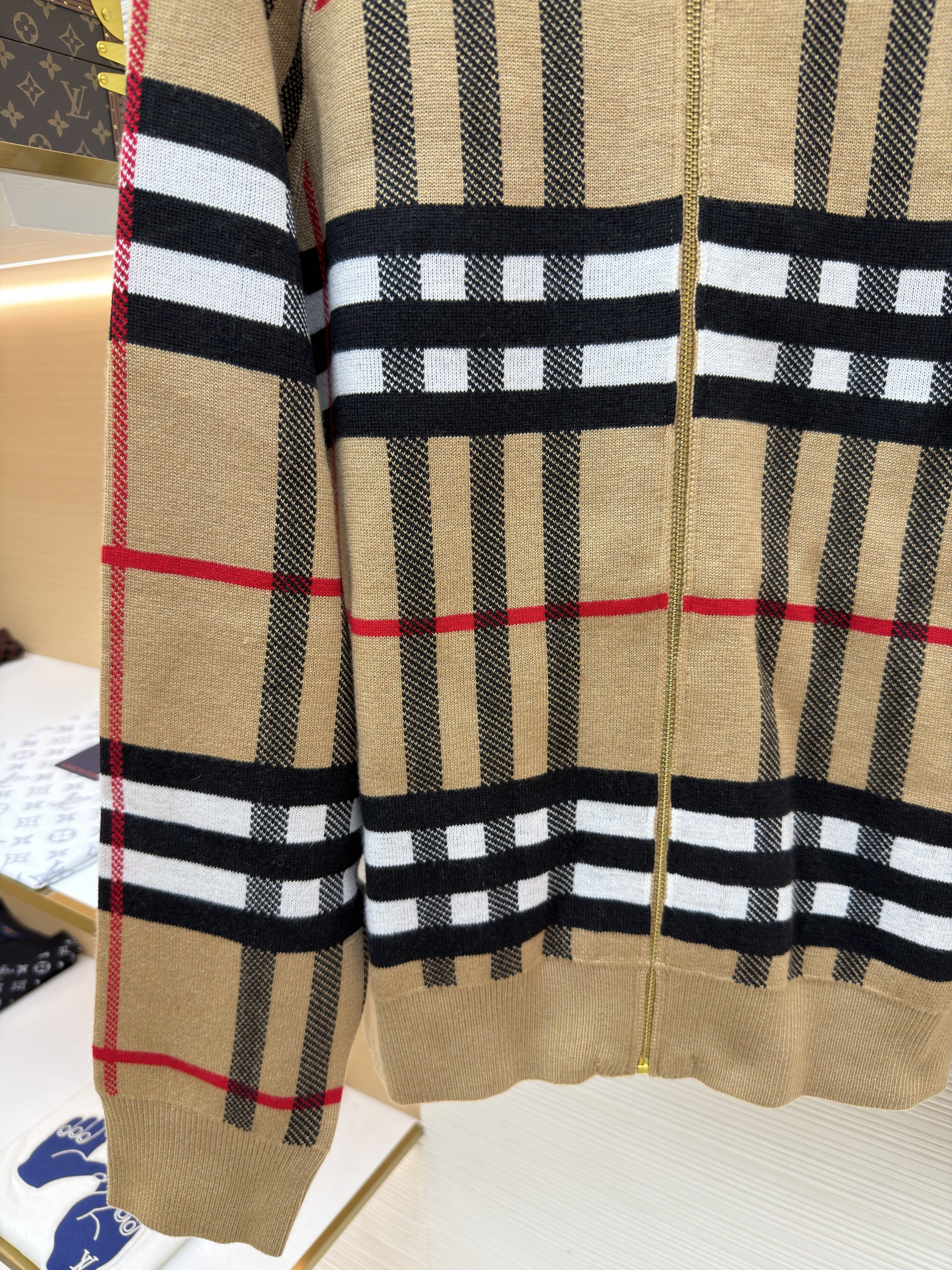Burberry 巴宝莉 战马双面两穿羊绒格纹针织拉链连帽外套 夹克 针织衫 长袖 秋冬 卡其色 C0