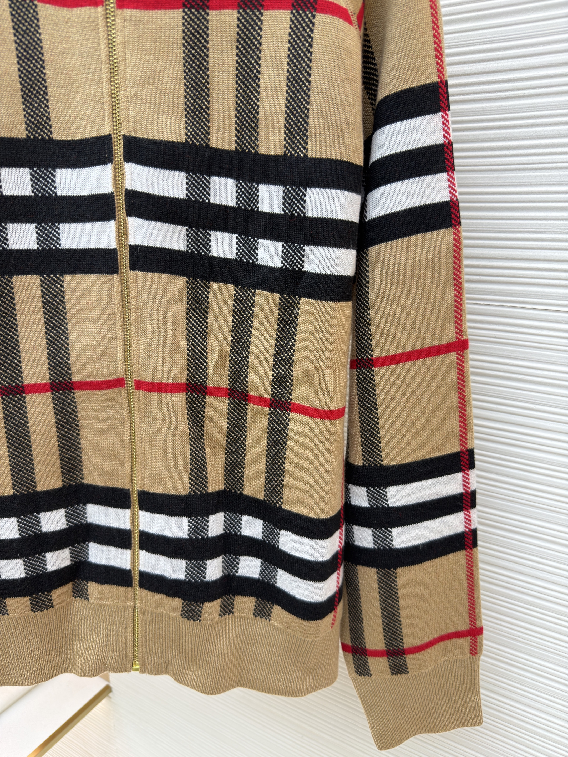Burberry 巴宝莉 战马双面两穿羊绒格纹针织拉链连帽外套 夹克 针织衫 长袖 秋冬 卡其色 C0
