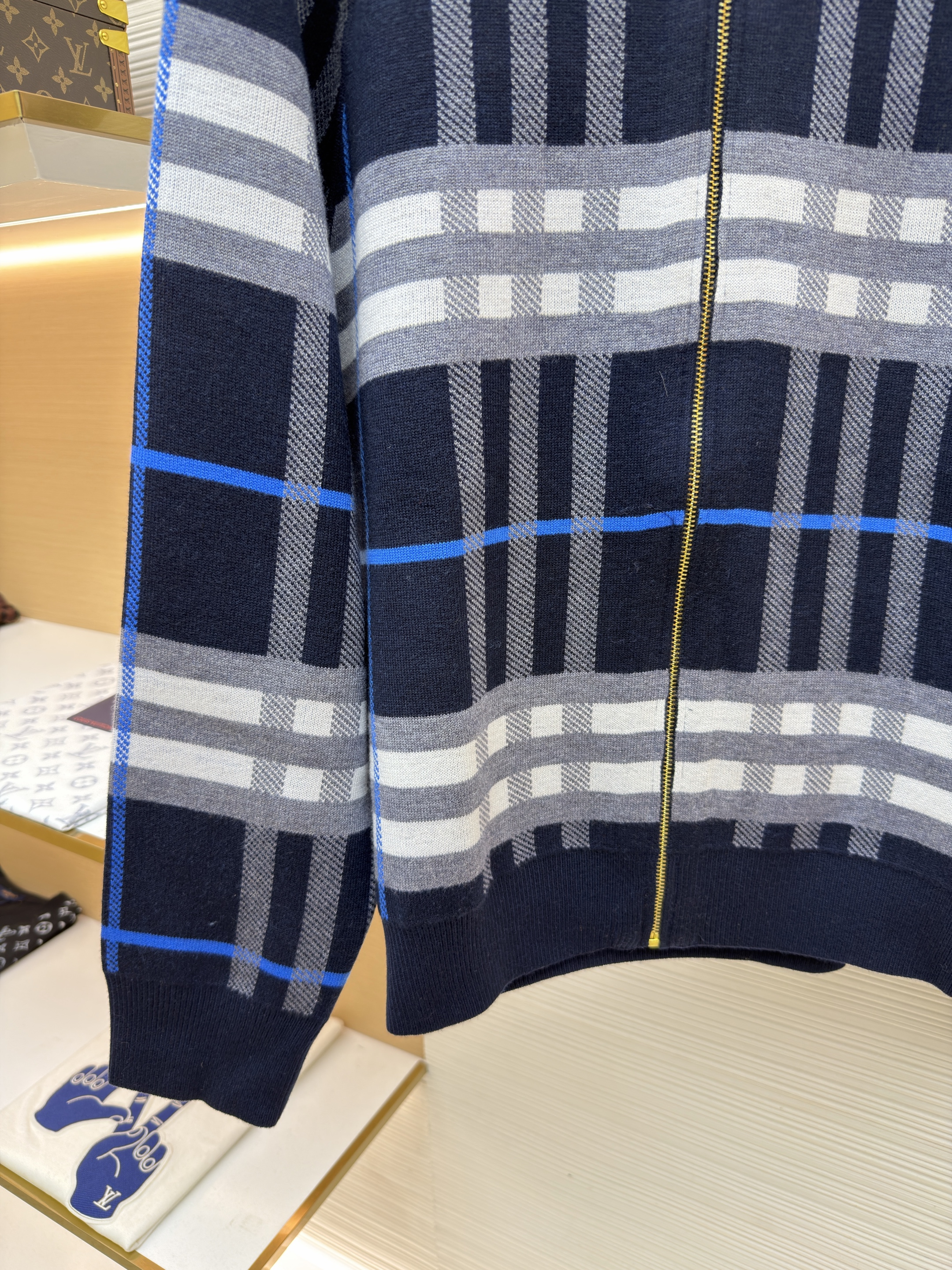 Burberry 巴宝莉 战马双面两穿羊绒格纹针织拉链连帽外套 夹克 针织衫 长袖 秋冬 蓝色 C0