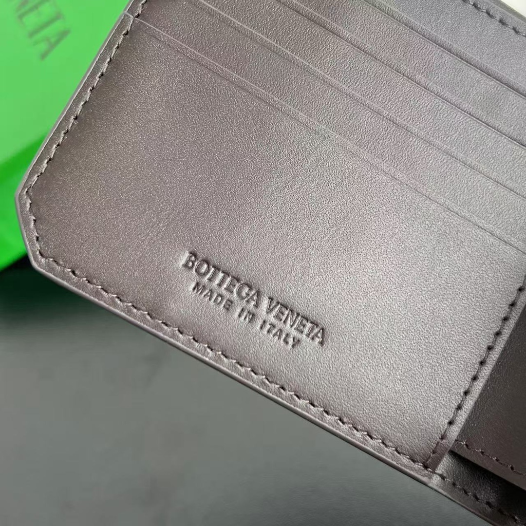 BV 葆蝶零钱袋 Bottega Veneta -Intrecciato Bi-fold wallet – Cowhide 钱包短夹 酒红-B0-805654