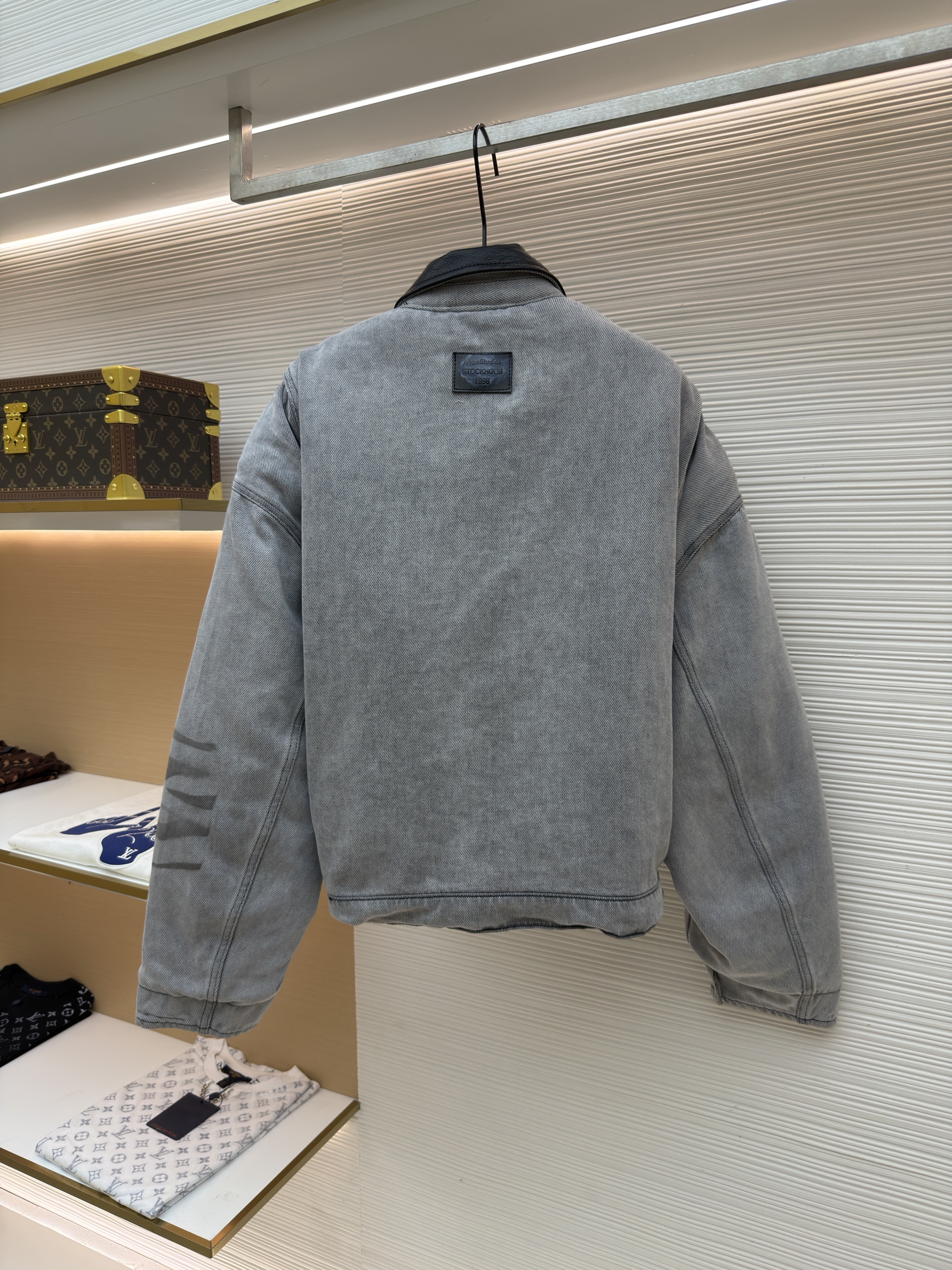 Acne Studios 做旧皮革牛仔棉服 牛仔外套 夹克 外套 长袖 保暖 灰色 C5