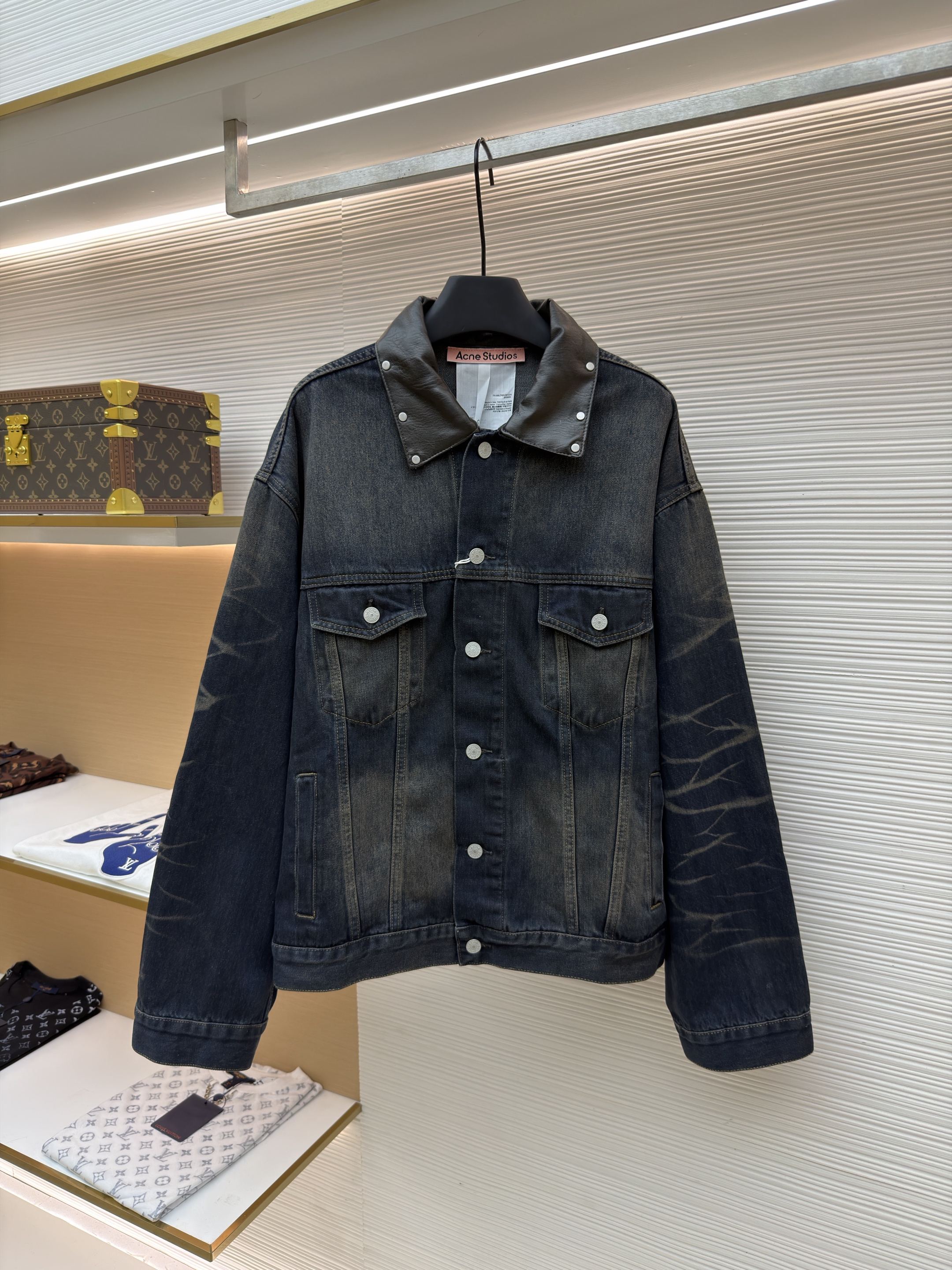 Acne Studios 刺绣字母徽标皮领水洗牛仔外套 牛仔衣 夹克 长袖 深蓝色 C0 C90174-838