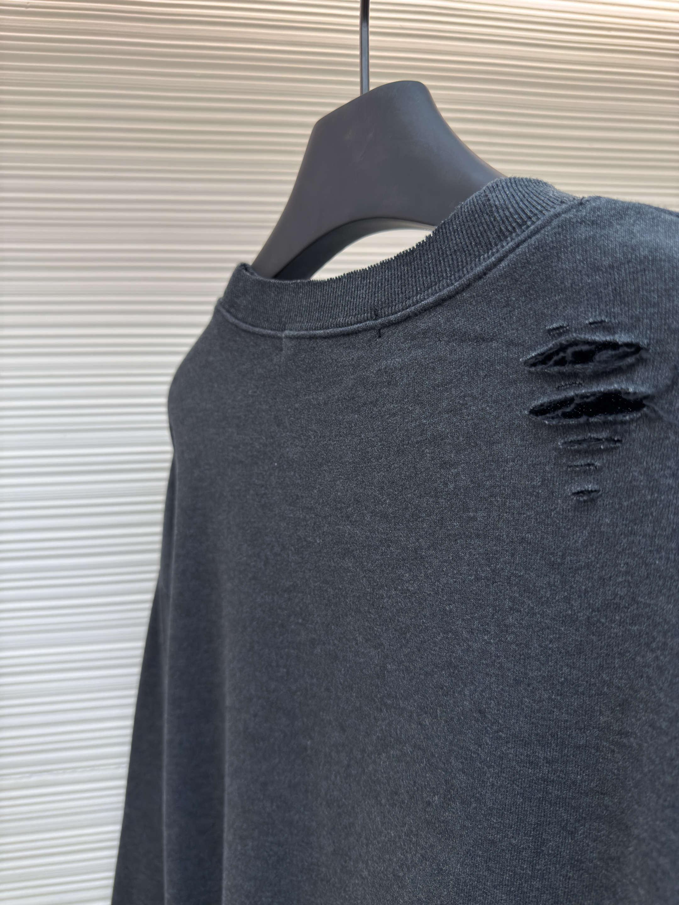 Acne Studios 破洞做旧徽标圆领卫衣 运动衫 外套 长袖 黑灰色 灰绿色 B0