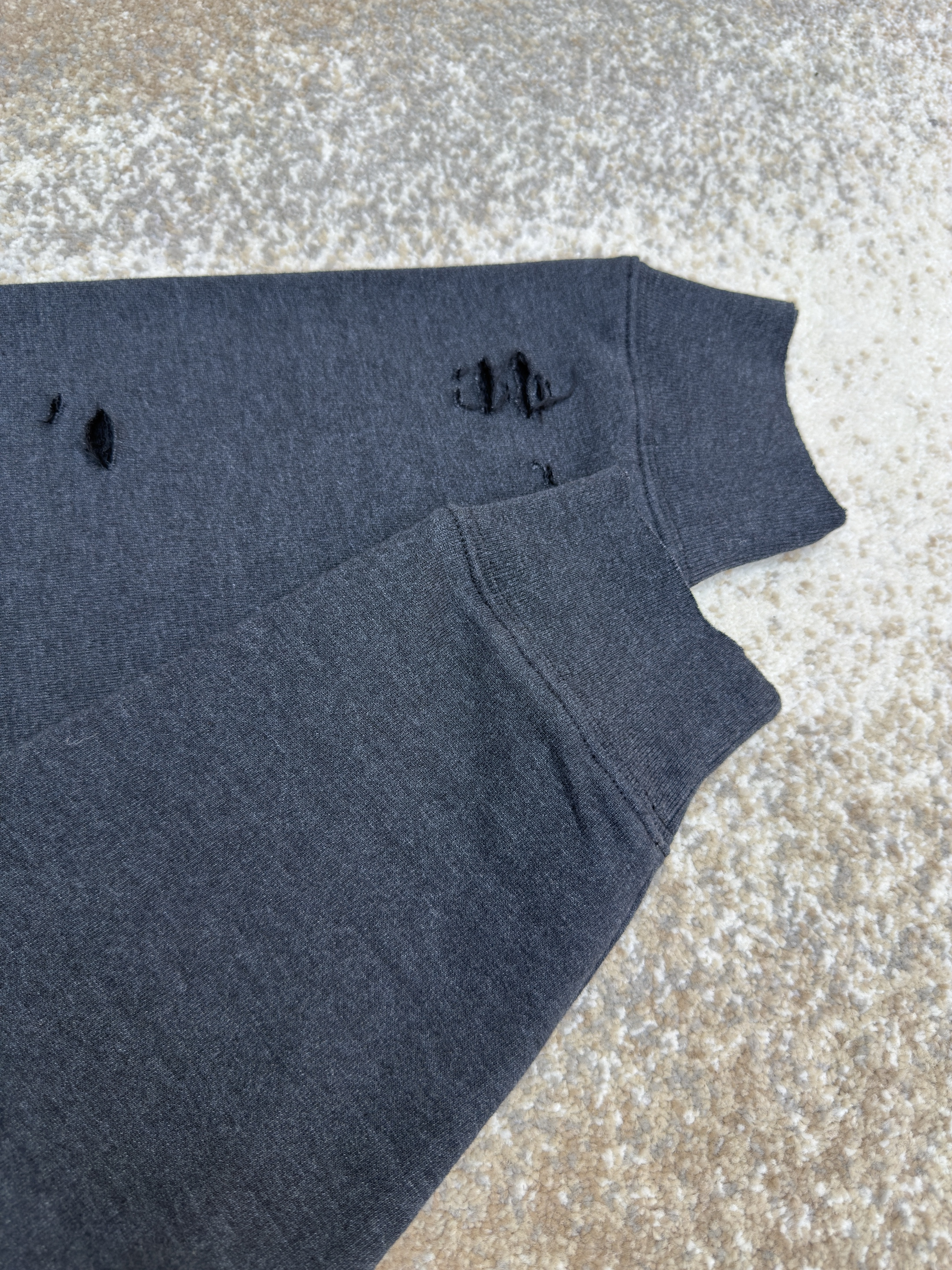 Acne Studios 破洞做旧徽标圆领卫衣 运动衫 外套 长袖 黑灰色 灰绿色 B0
