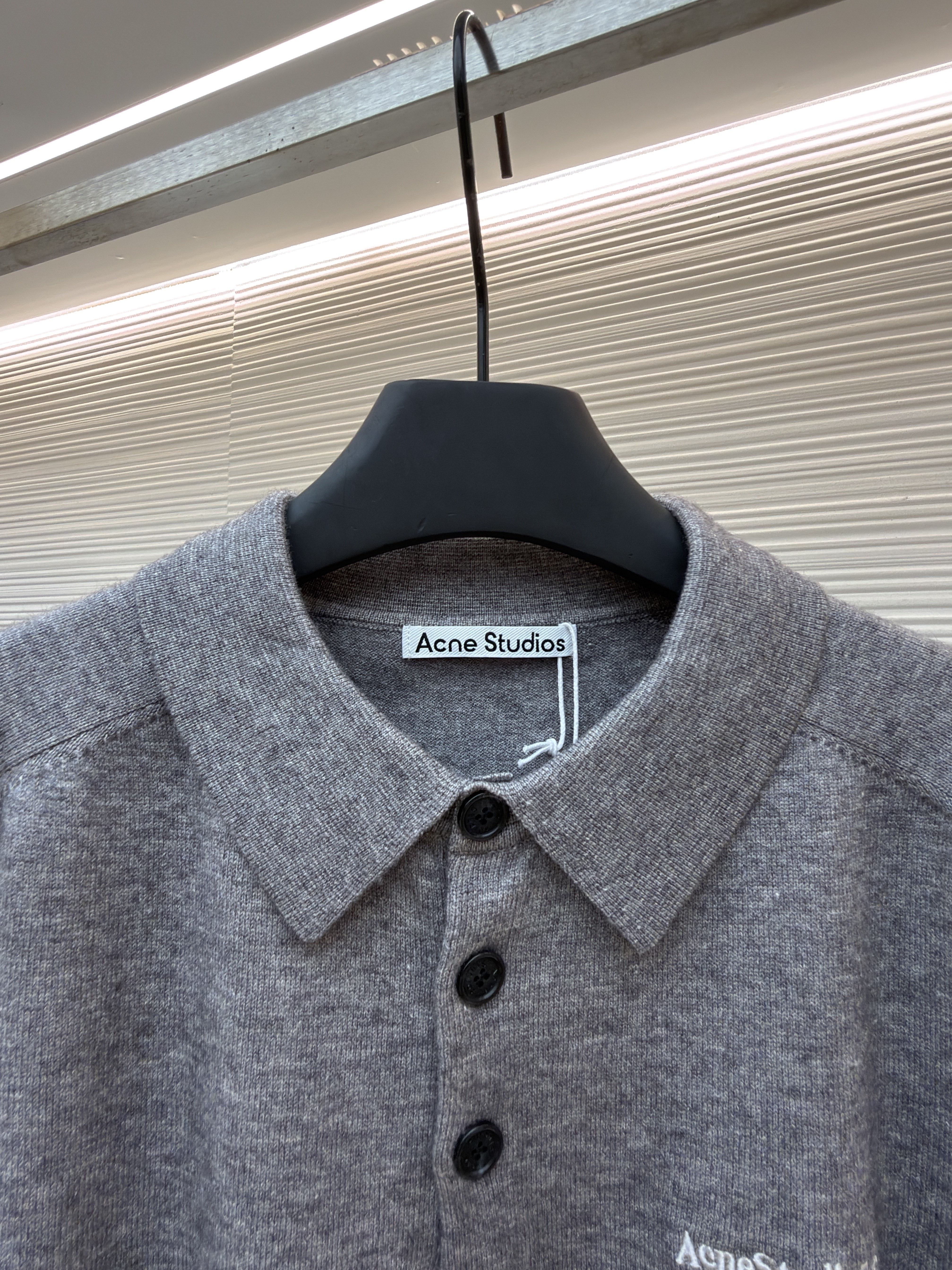 Acne Studios 徽标刺绣针织Polo衫 毛衣 针织衫 长袖 灰色 黑色 A7
