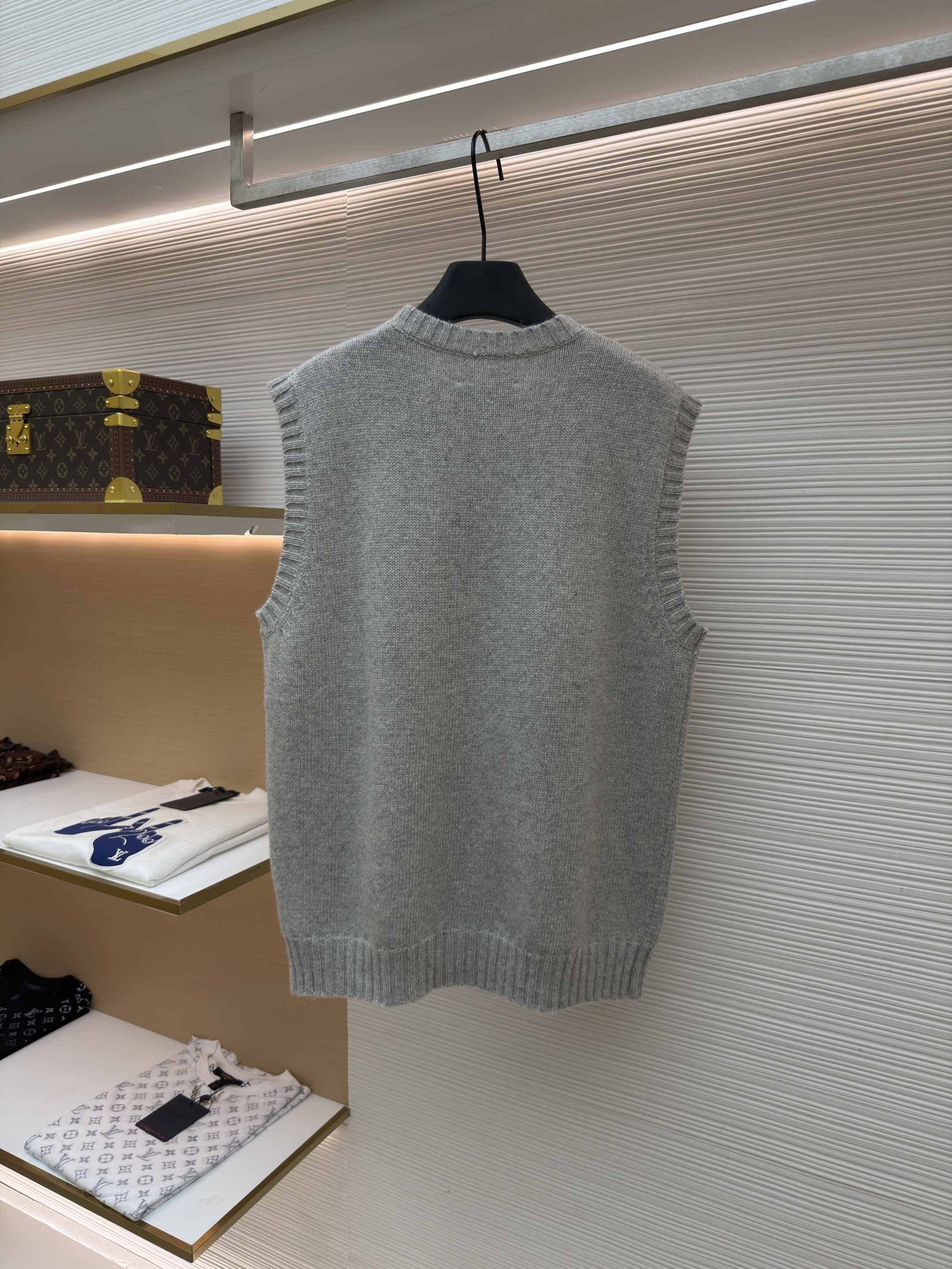 Maison Margiela 马吉拉 字母印花圆领毛衣背心 马甲 针织衫 外套 灰色 B0 